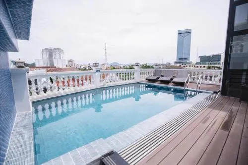 Swimming pool in The ORCHID PREMIUM Hotel