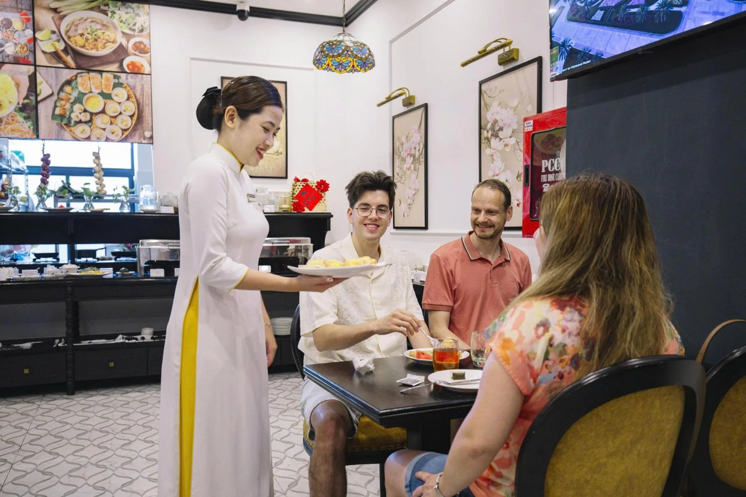 Restaurant/places to eat in The ORCHID PREMIUM Hotel
