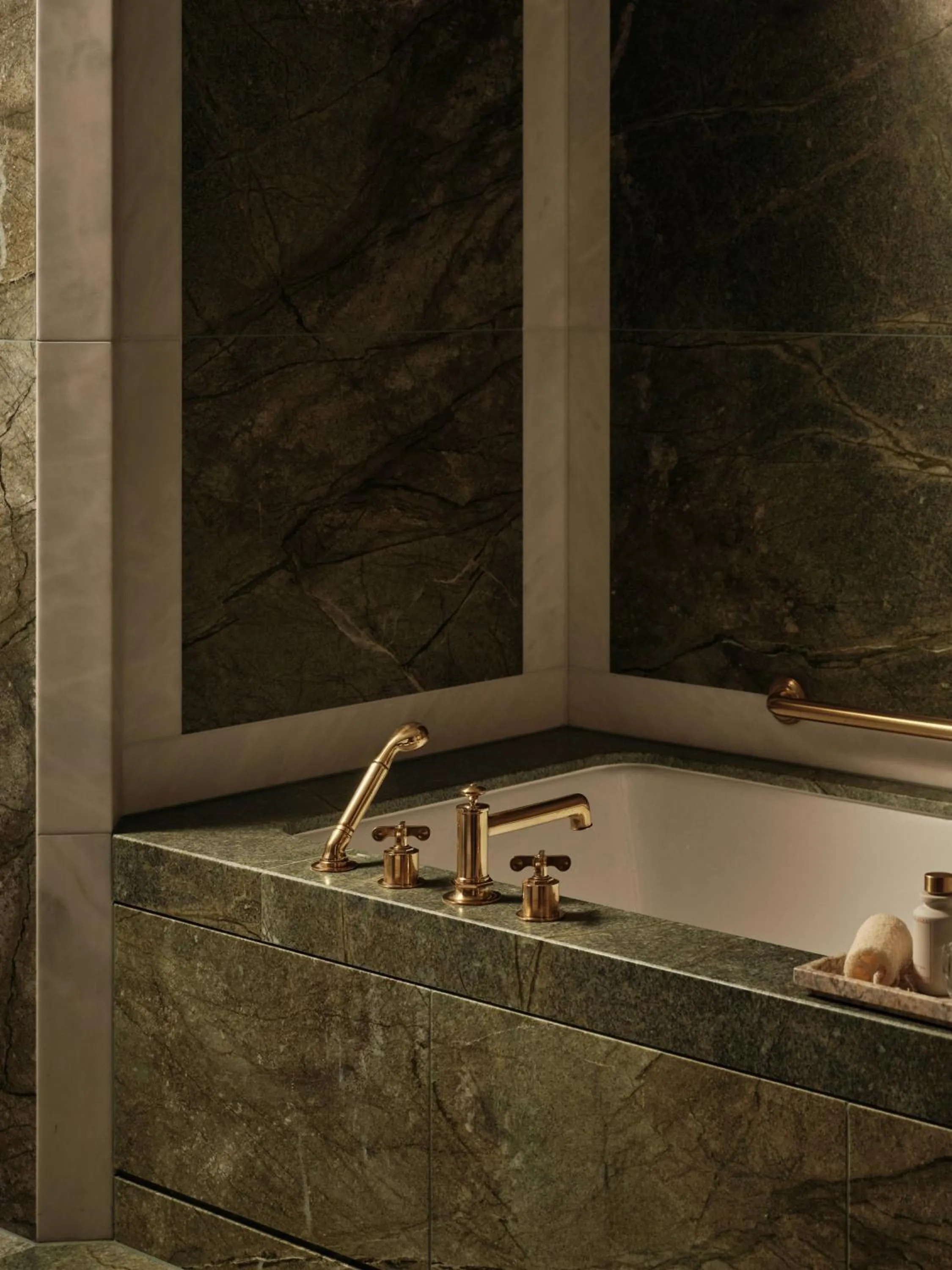 Bathroom in The Chancery Rosewood