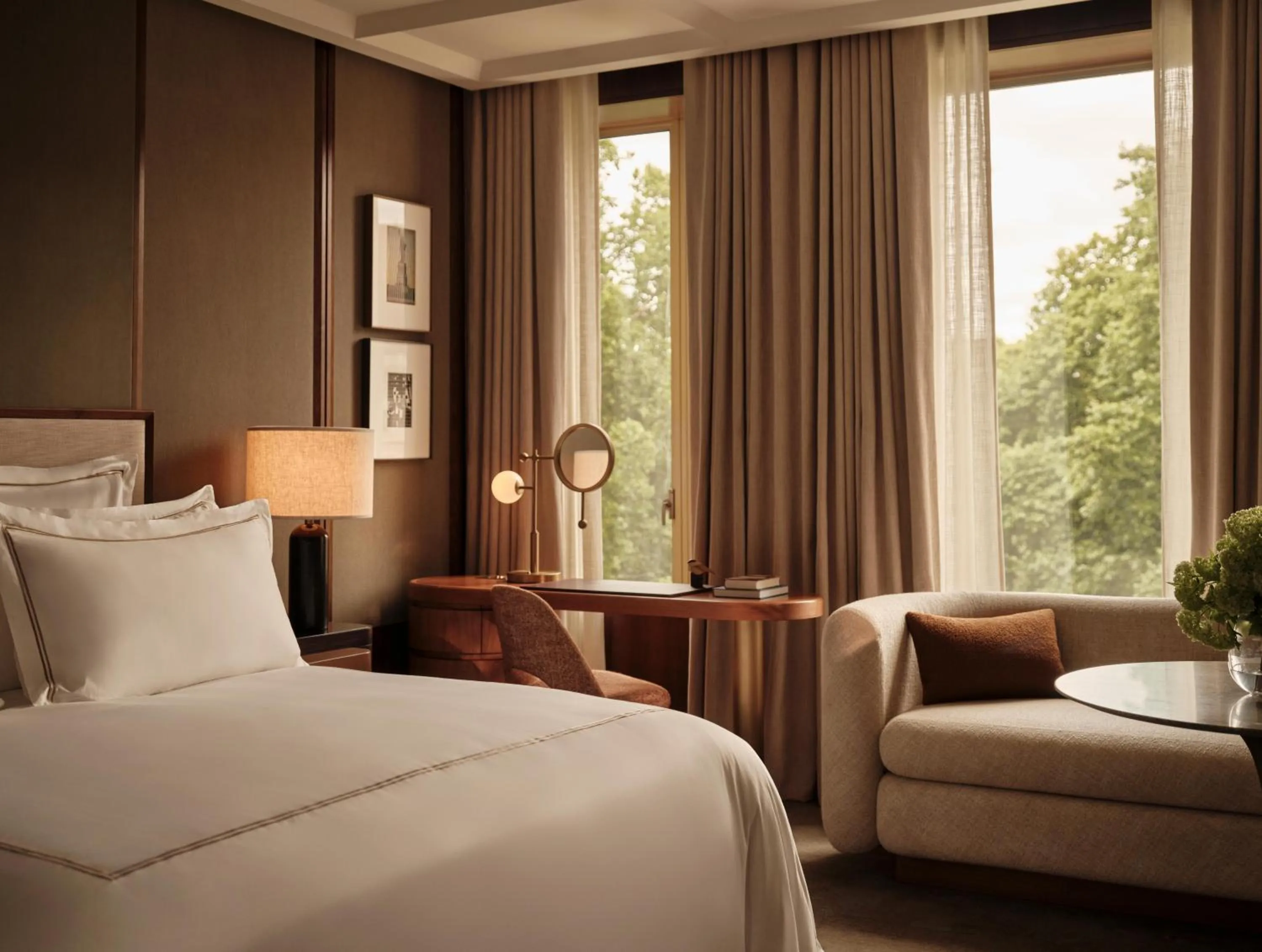 Bed in The Chancery Rosewood