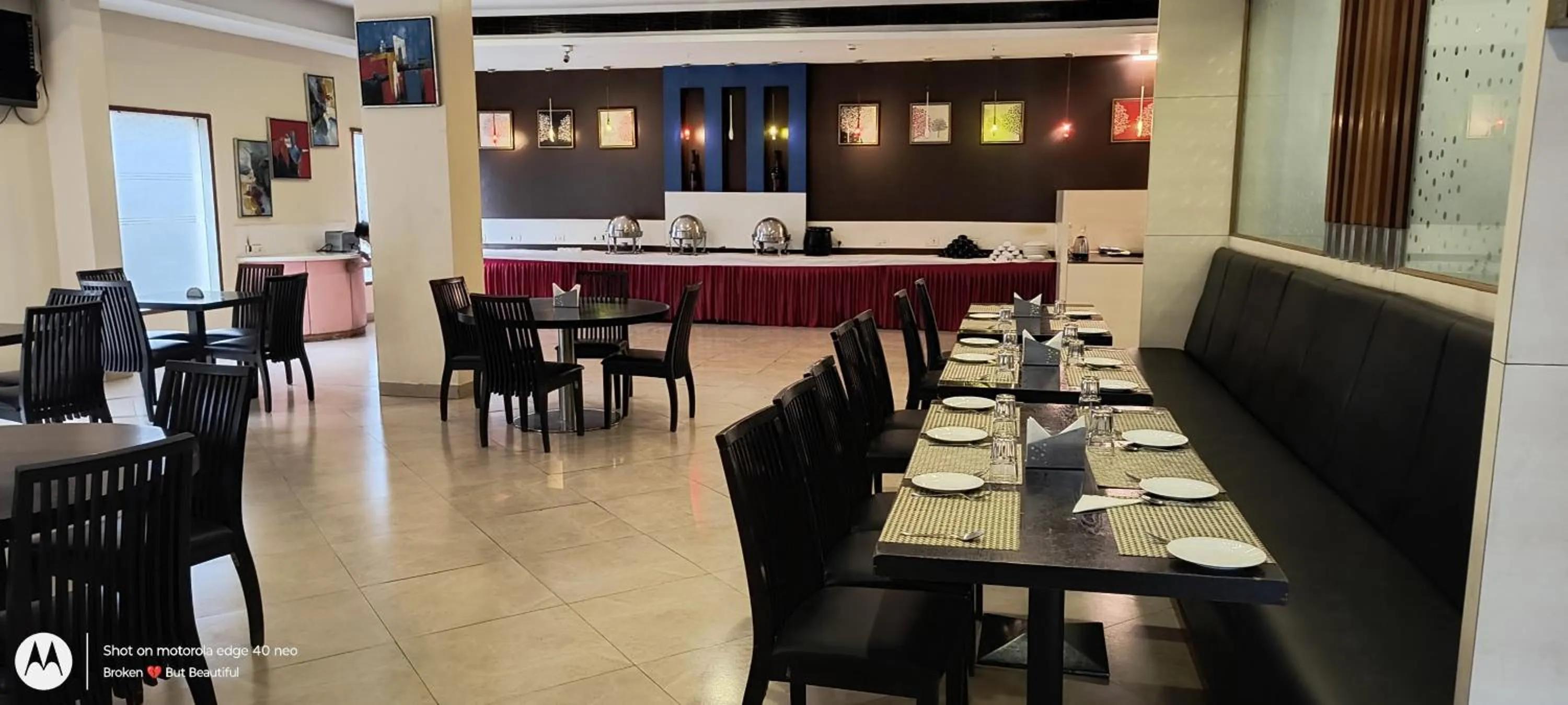 Restaurant/places to eat in The Altruist Hotel Kharadi