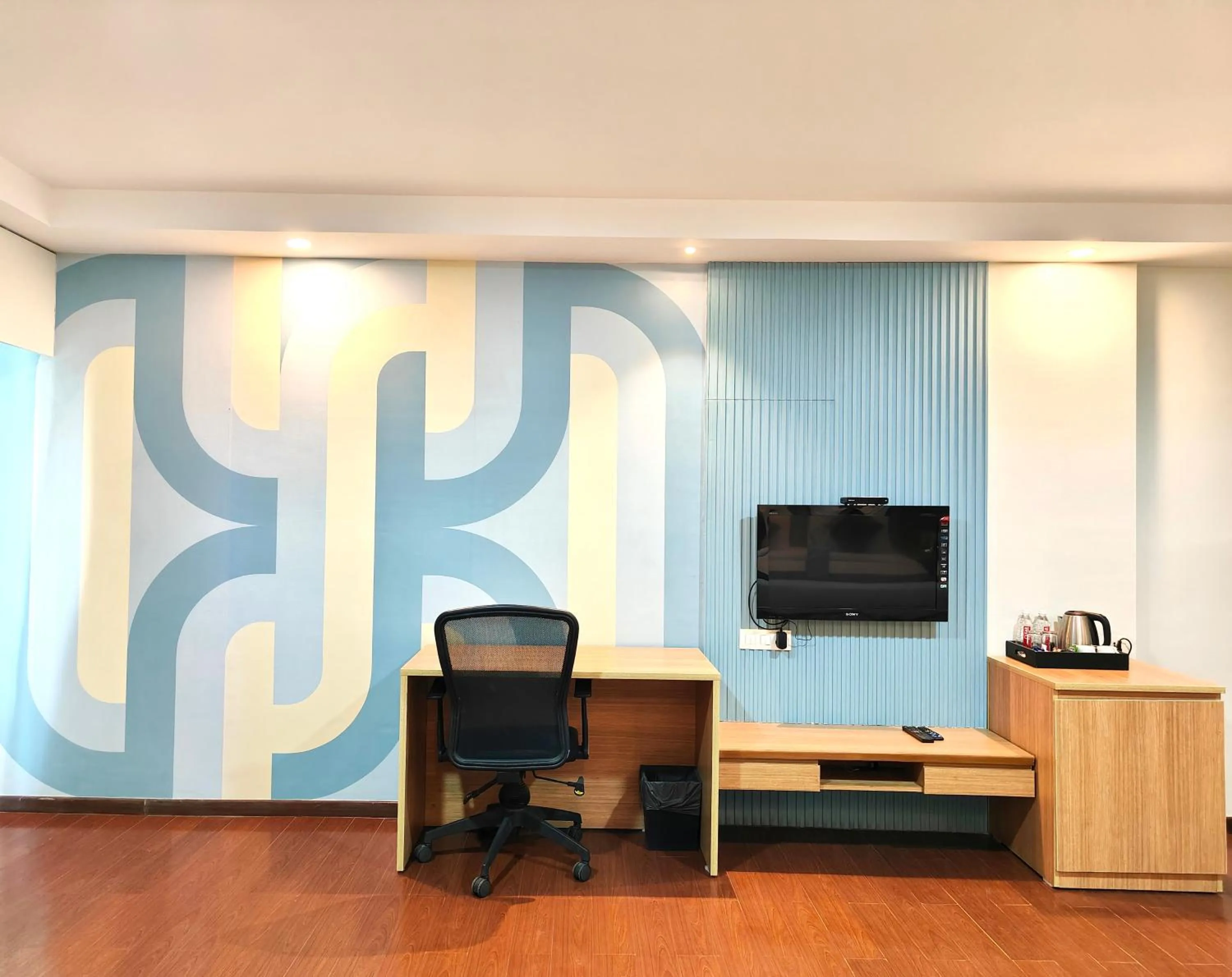 TV and multimedia in The Altruist Hotel Kharadi