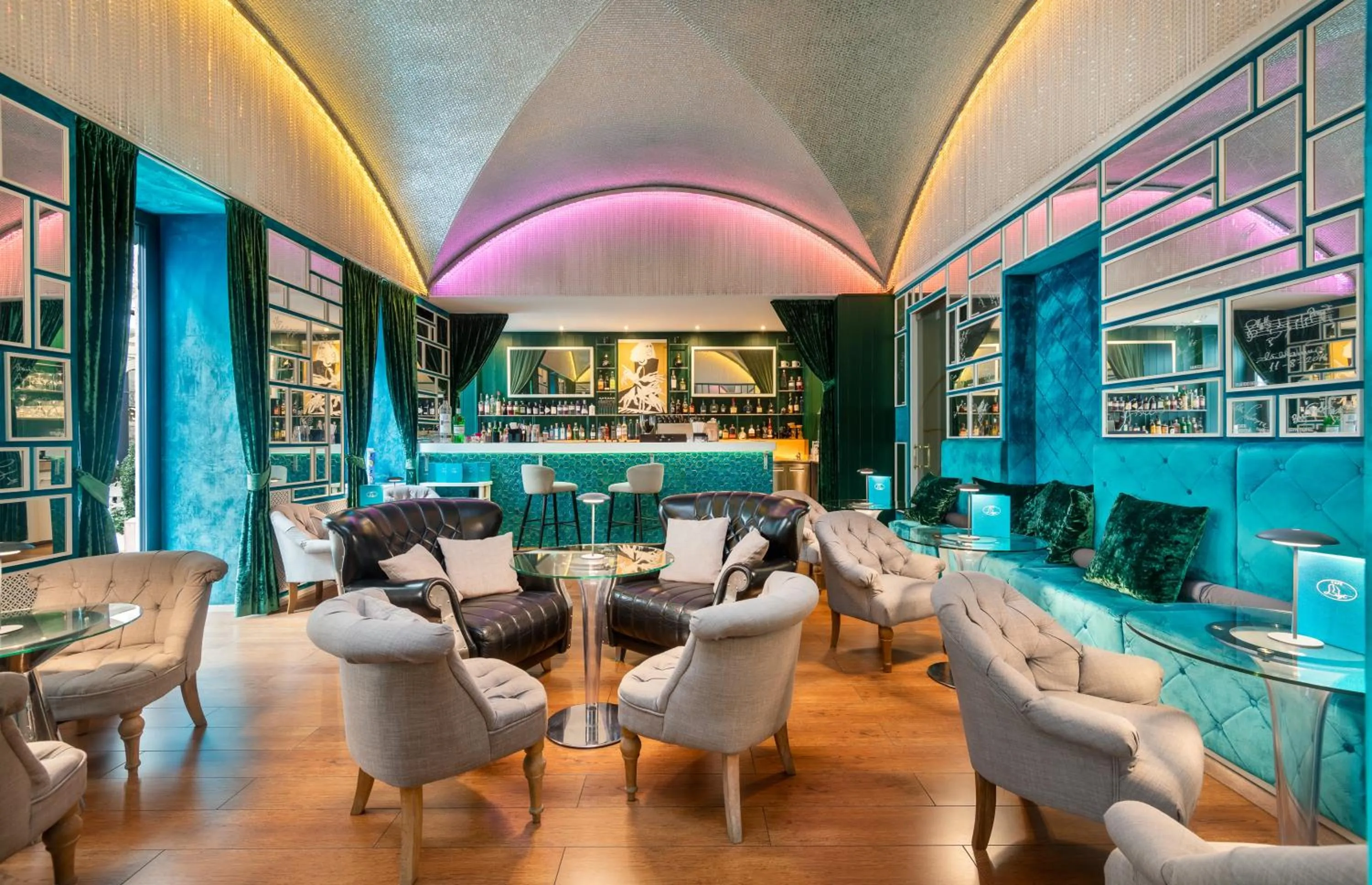 Restaurant/places to eat in Aria Hotel Budapest by Library Hotel Collection