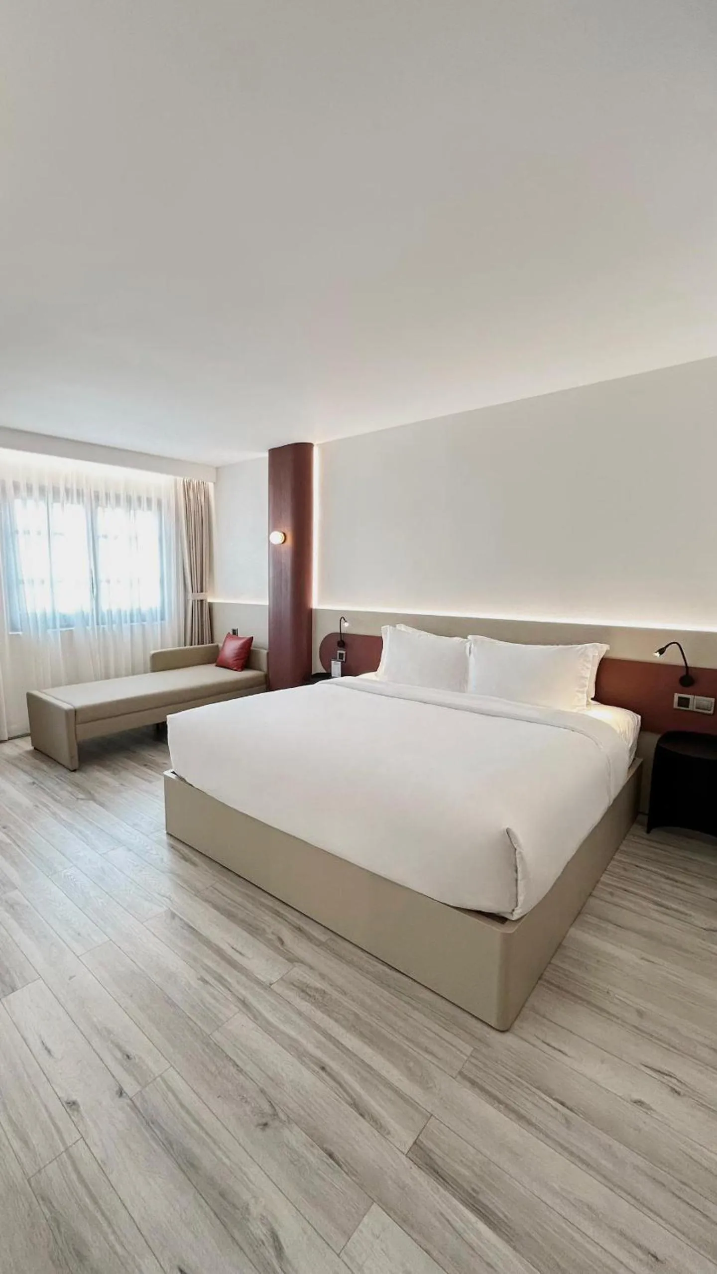 Bed in The Concept Hotel HCMC- Premium