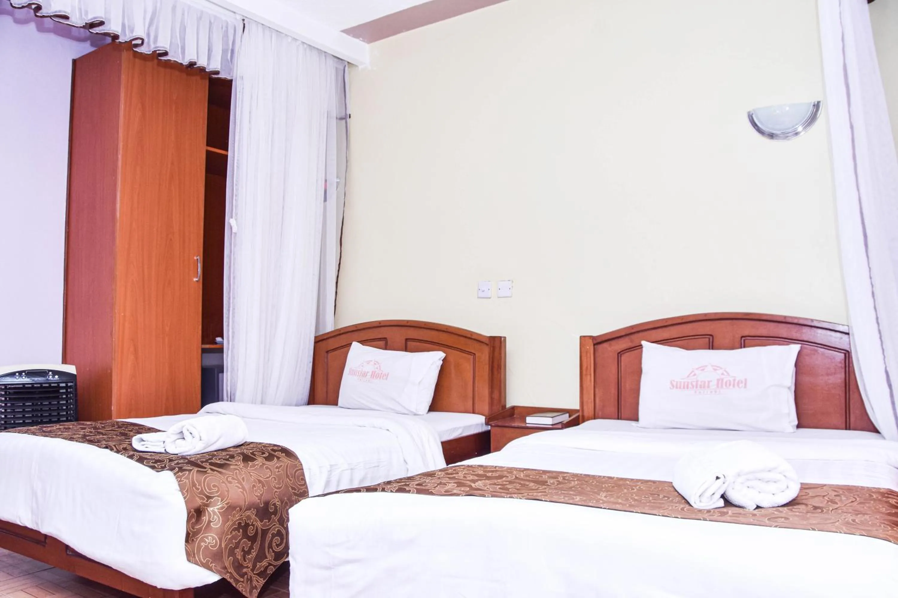 Bed in Sunstar Hotel Nairobi