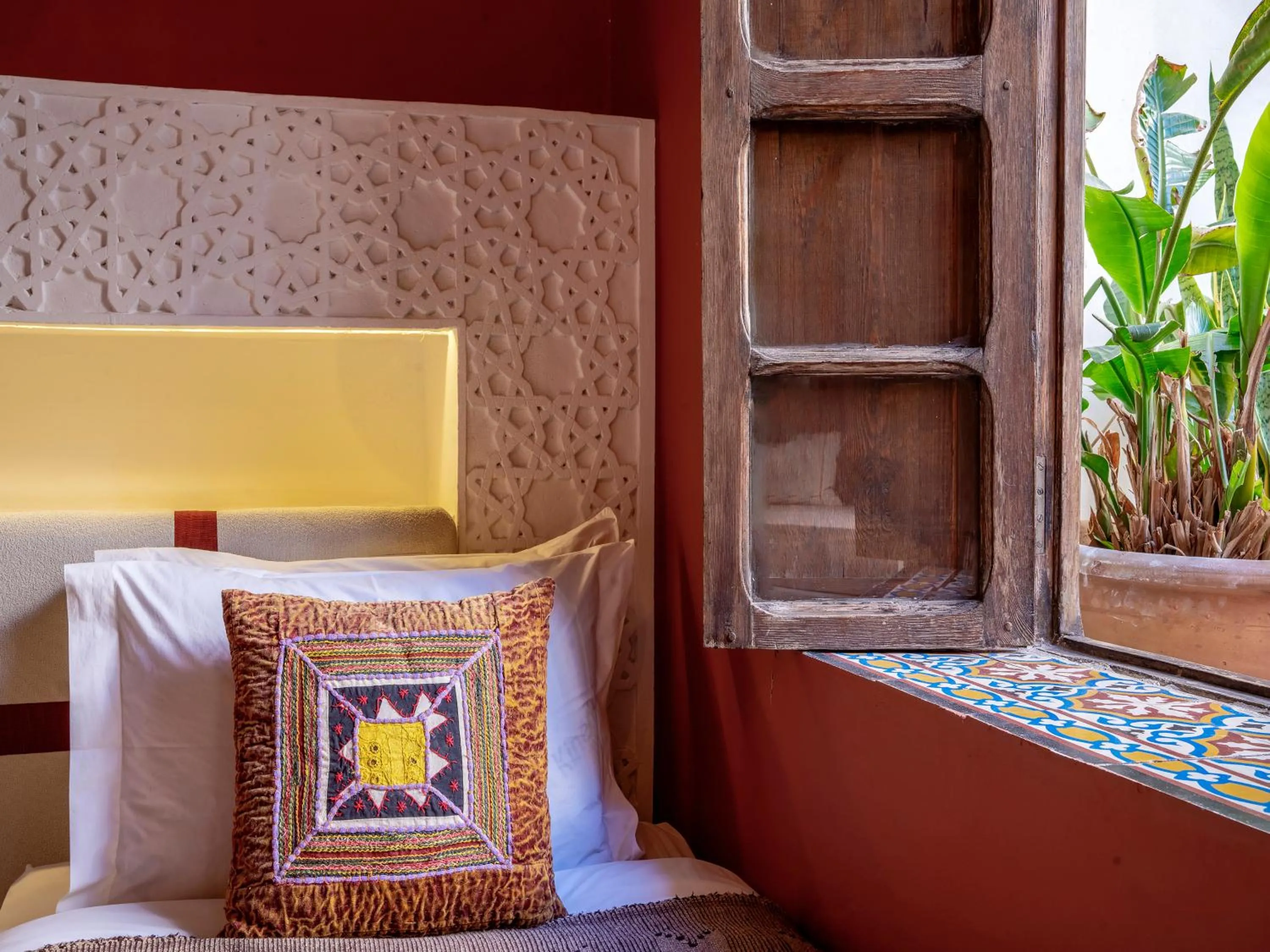 Bedroom, Bed in Riad Maialou & SPA
