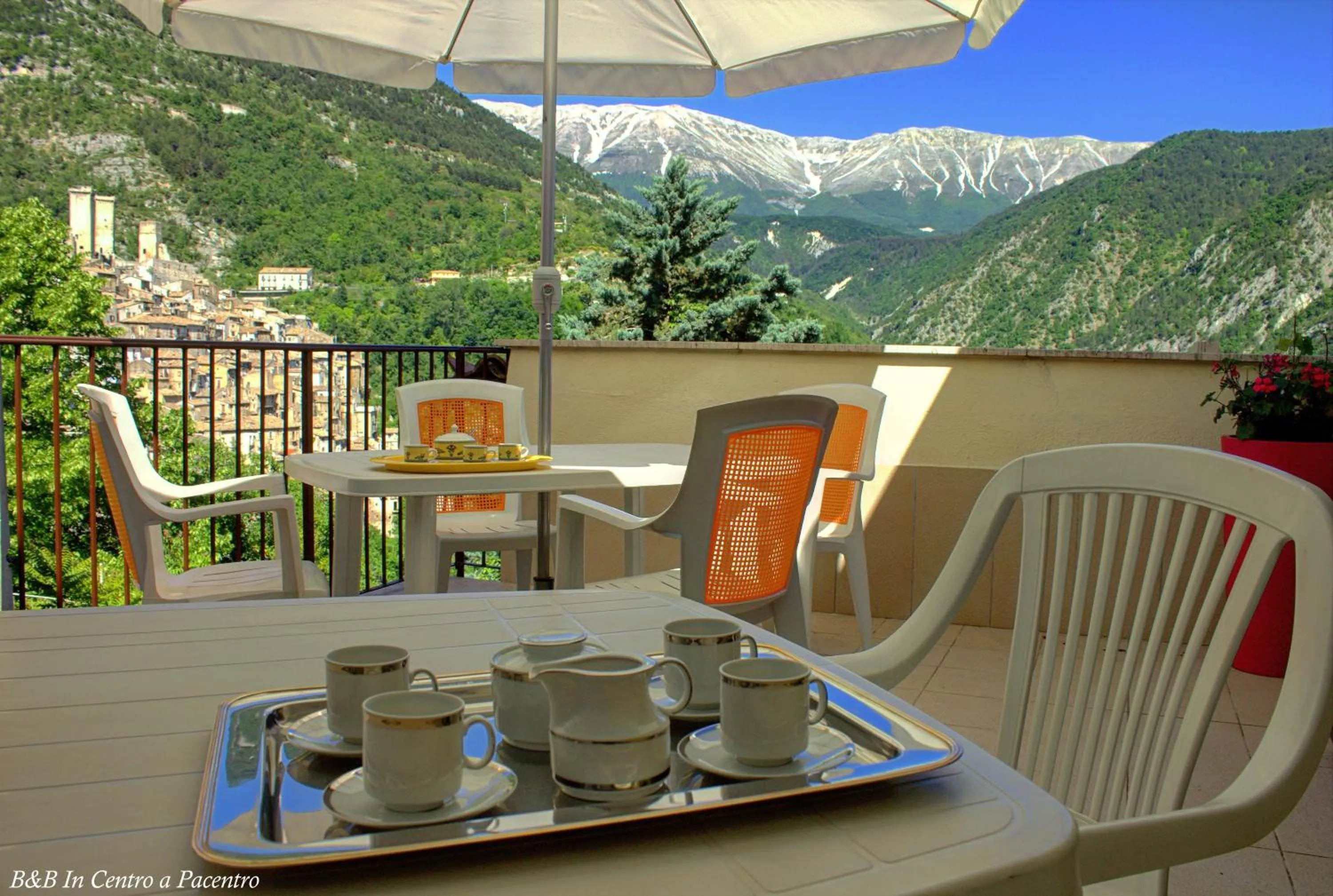 Patio in B&B In Centro a Pacentro