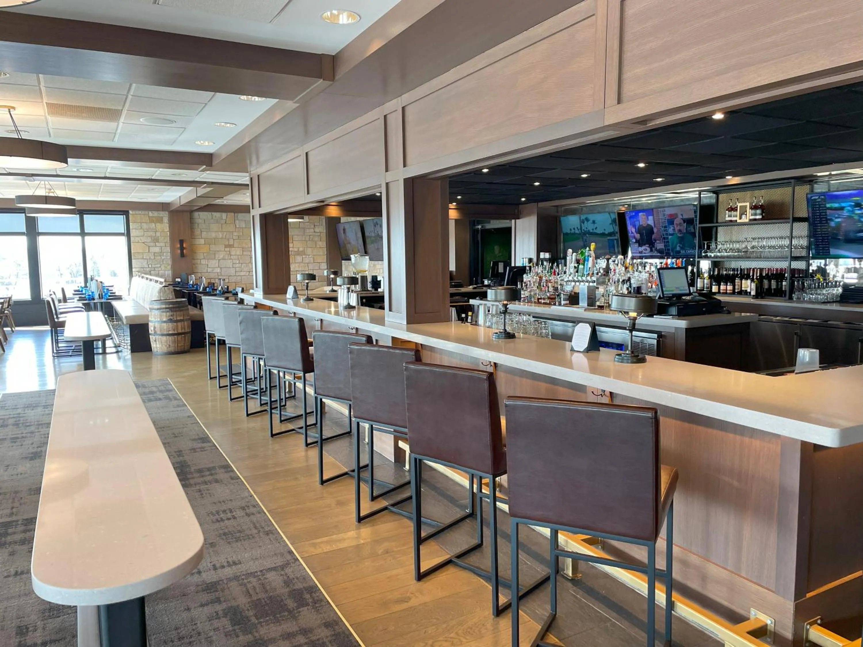 Restaurant/places to eat in Lodge Geneva National