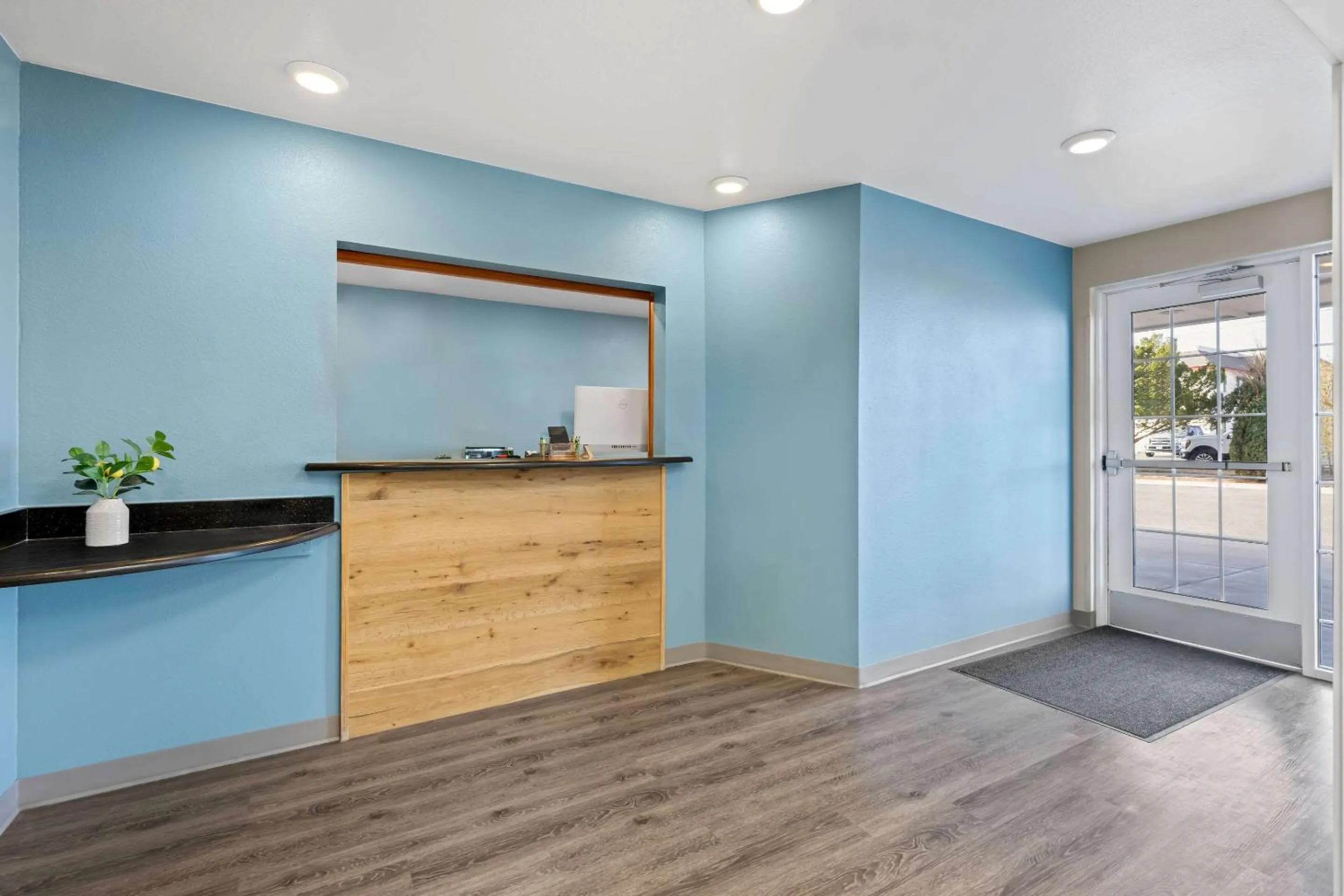 Lobby or reception in WoodSpring Suites Hobbs