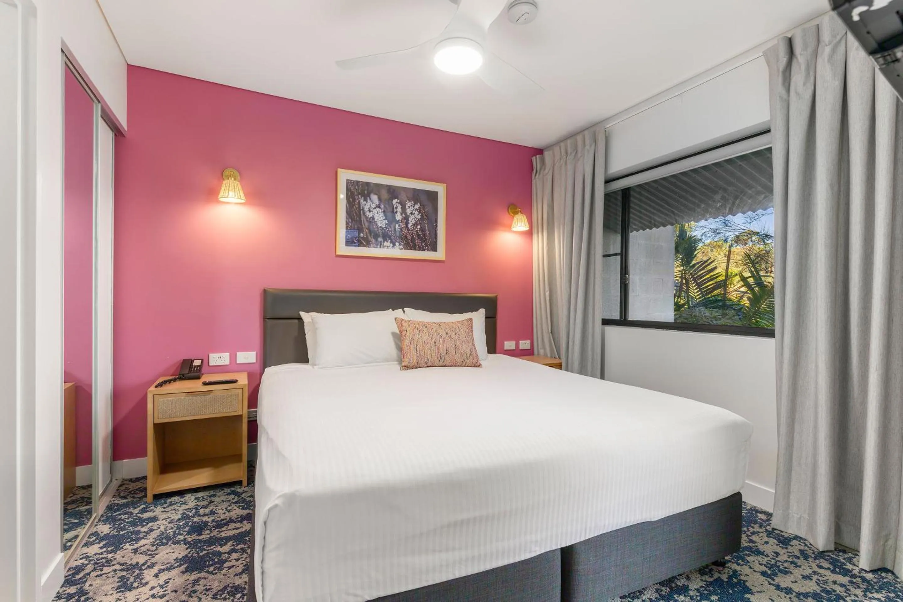 Bedroom, Bed in Club Wyndham Coffs Harbour, Trademark Collection by Wyndham