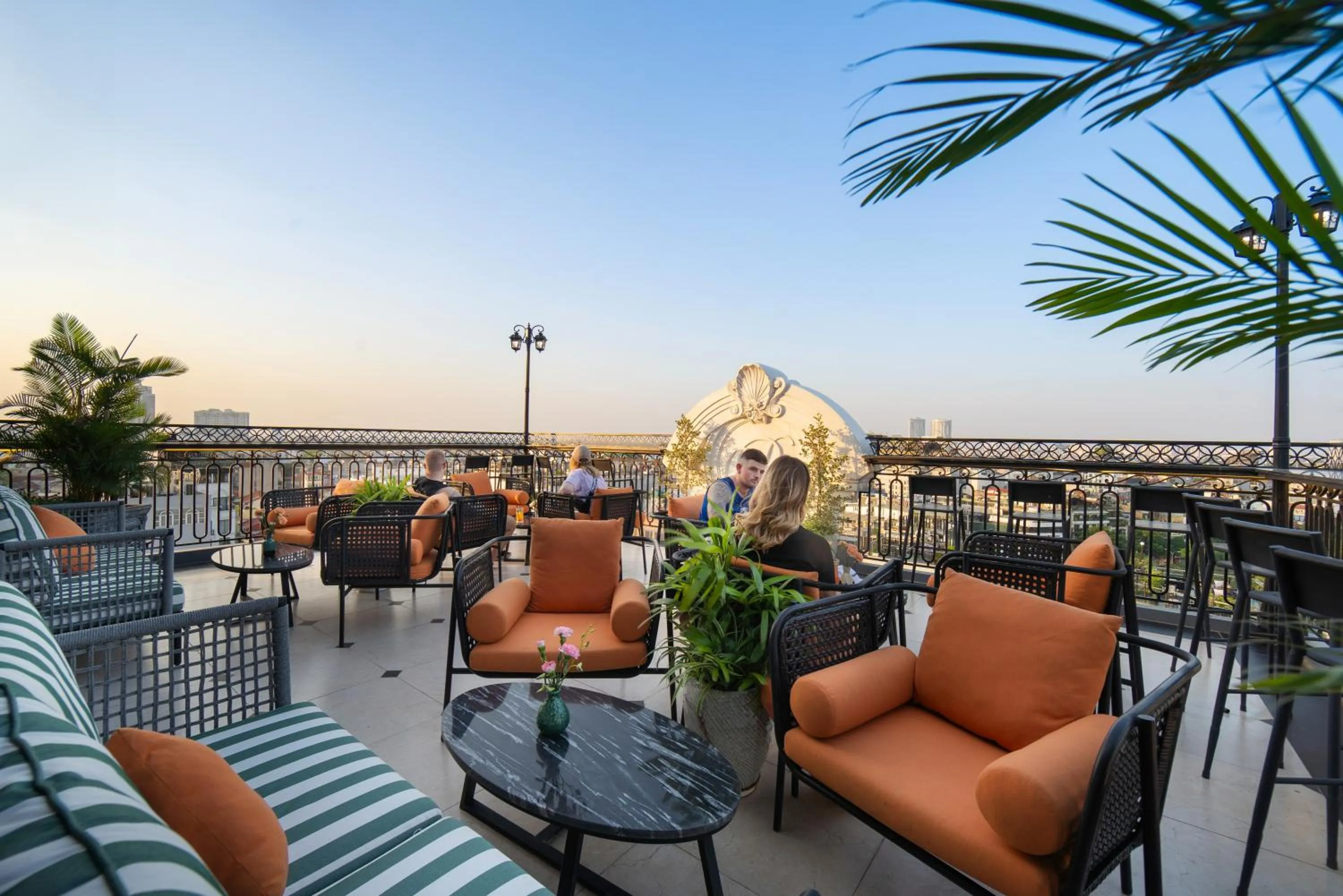 minibar in Sunline Central Hotel