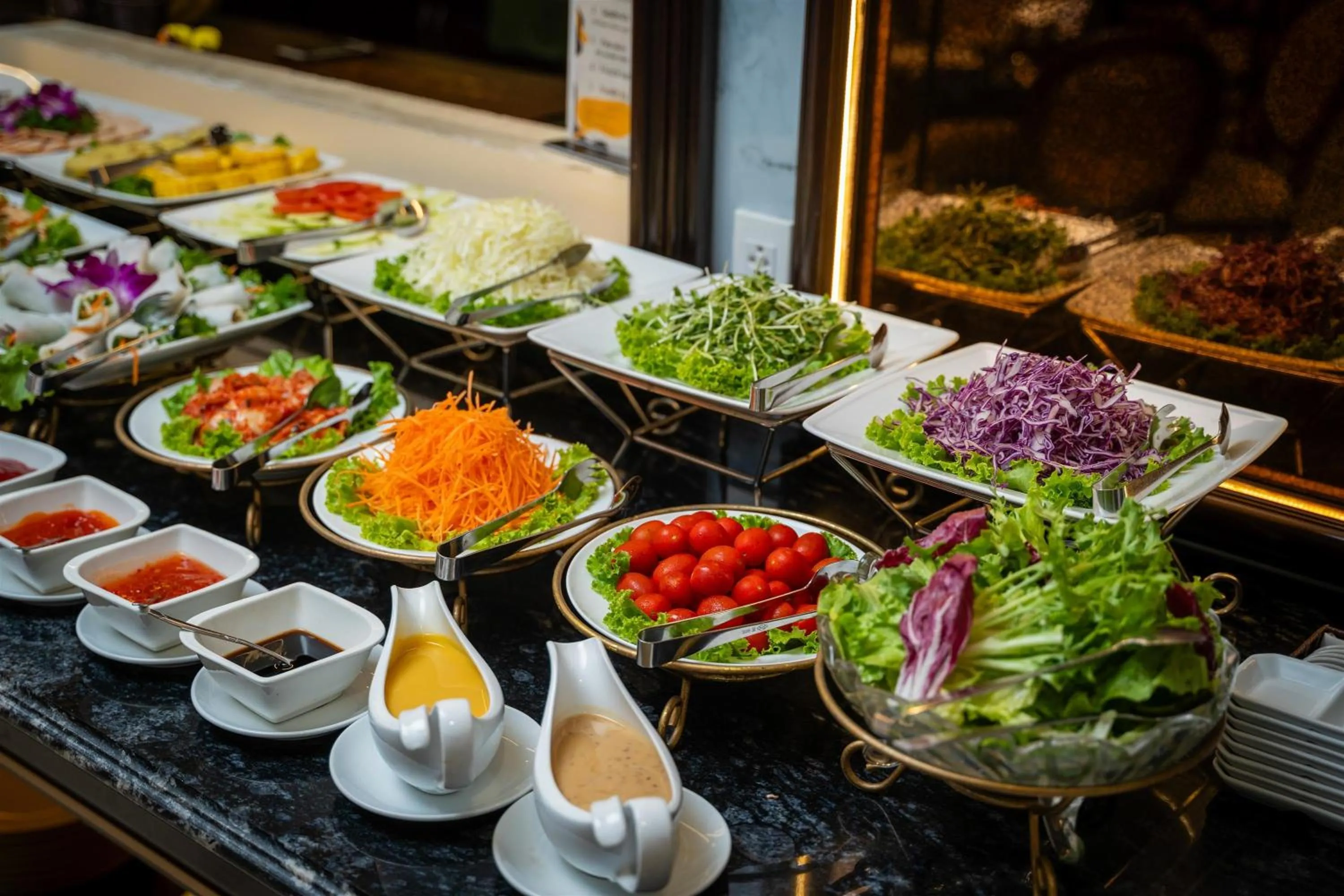 Buffet breakfast in Sunline Central Hotel