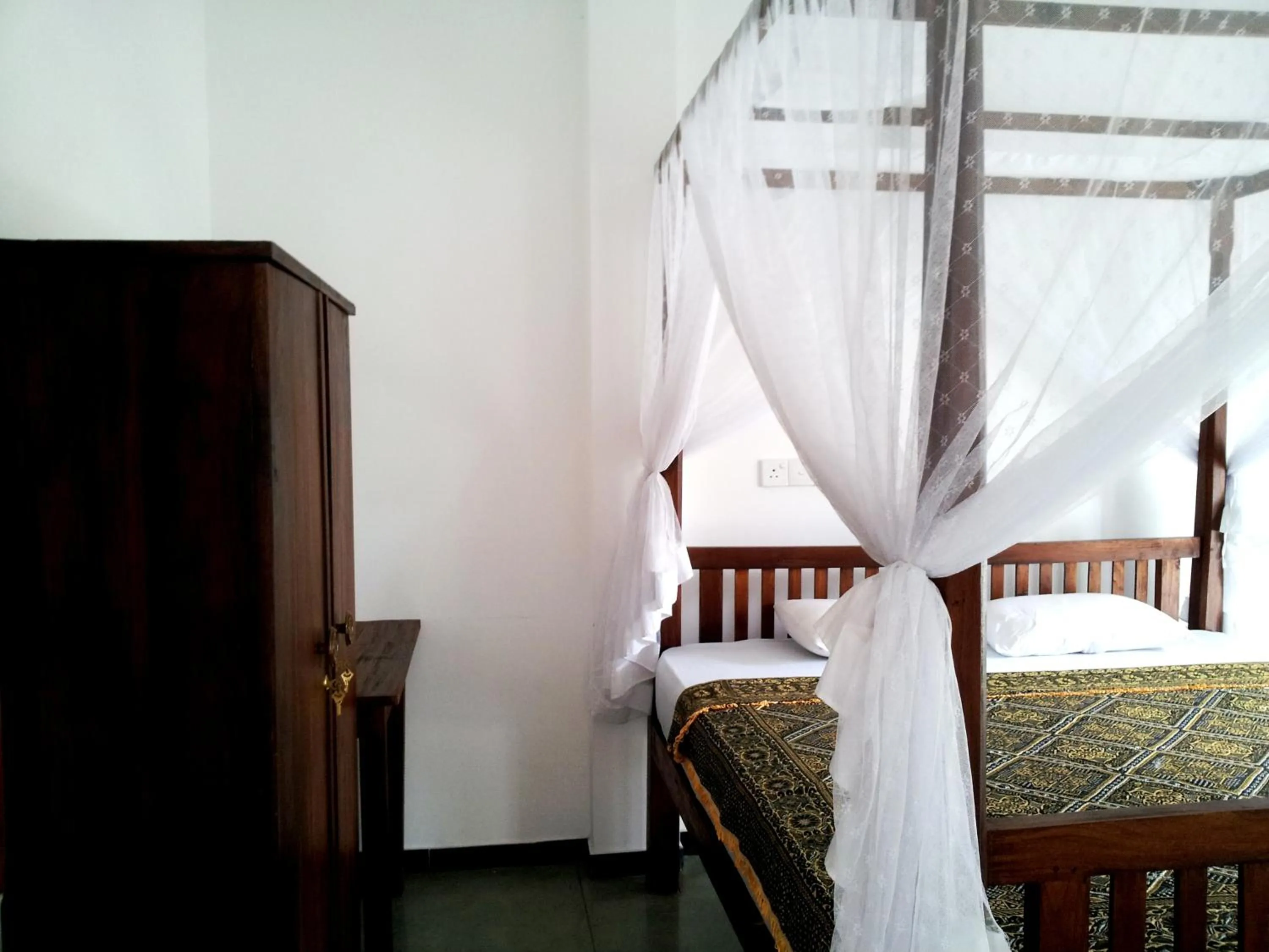 Double Room with Balcony and Sea View in Ceylon Surf Guest and Restaurant