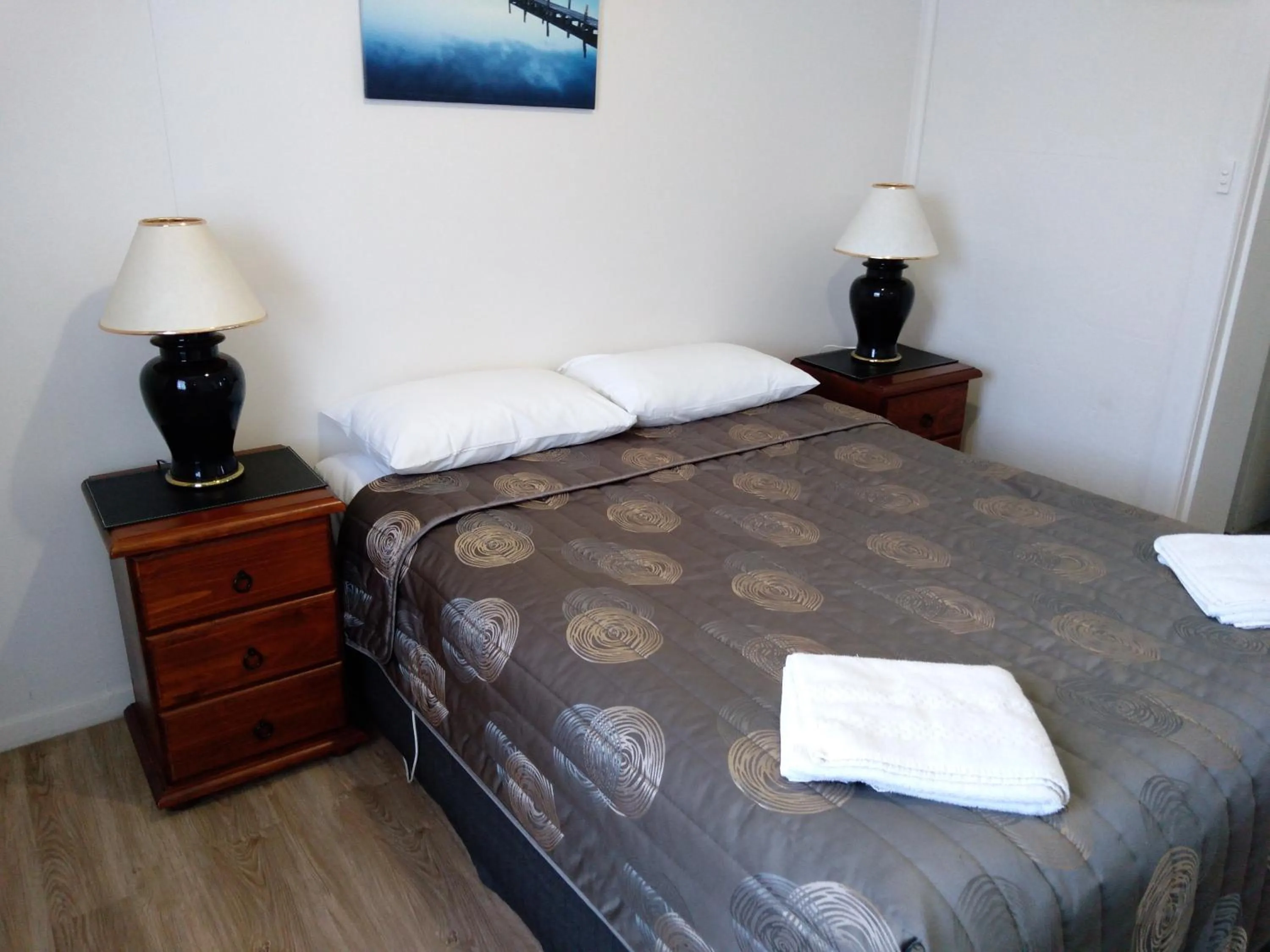 Bed in Millicent Motel