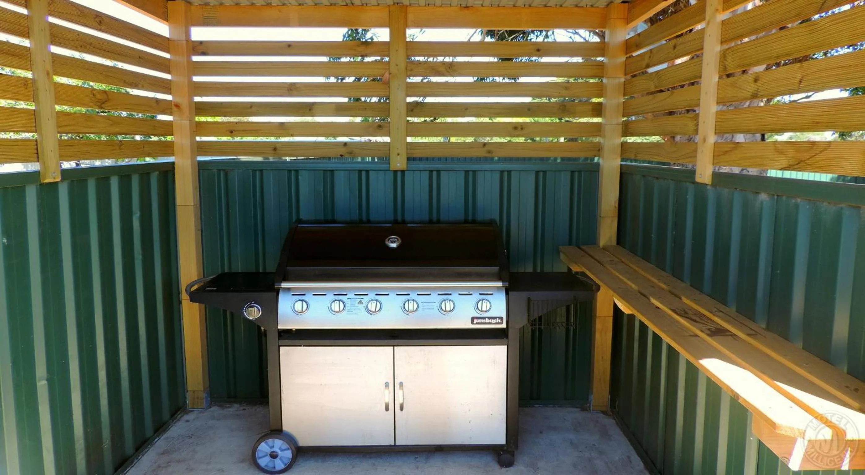 Day in Millicent Motel