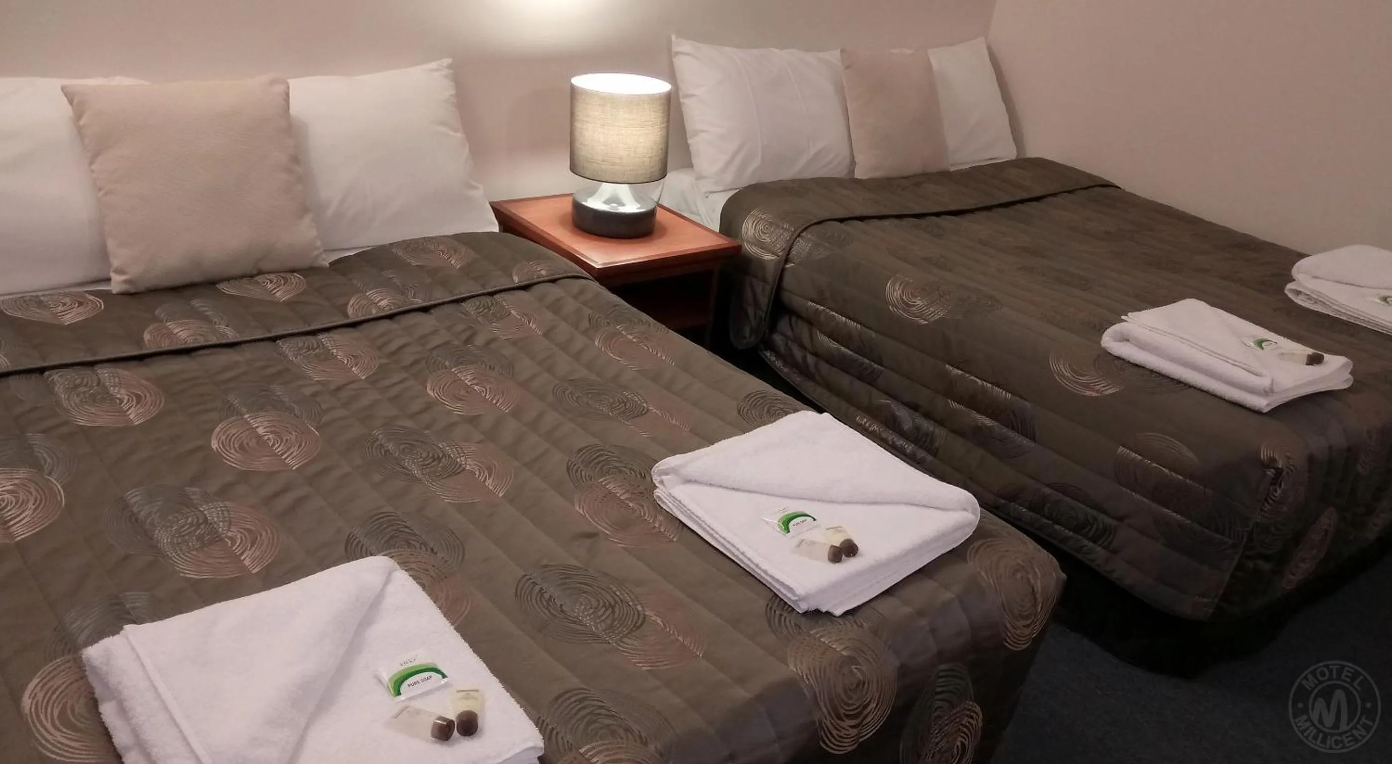 Bed in Millicent Motel