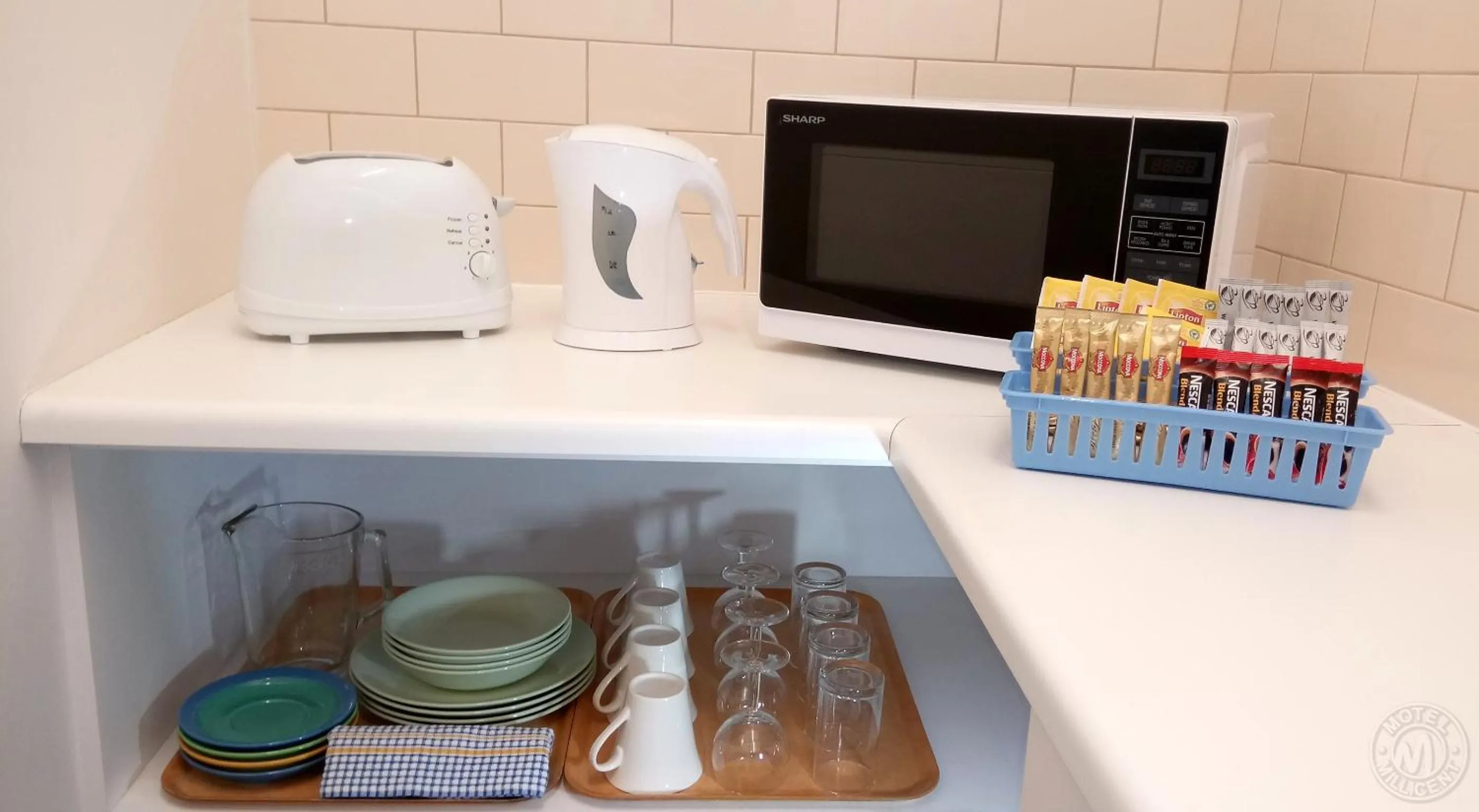 Food close-up in Millicent Motel