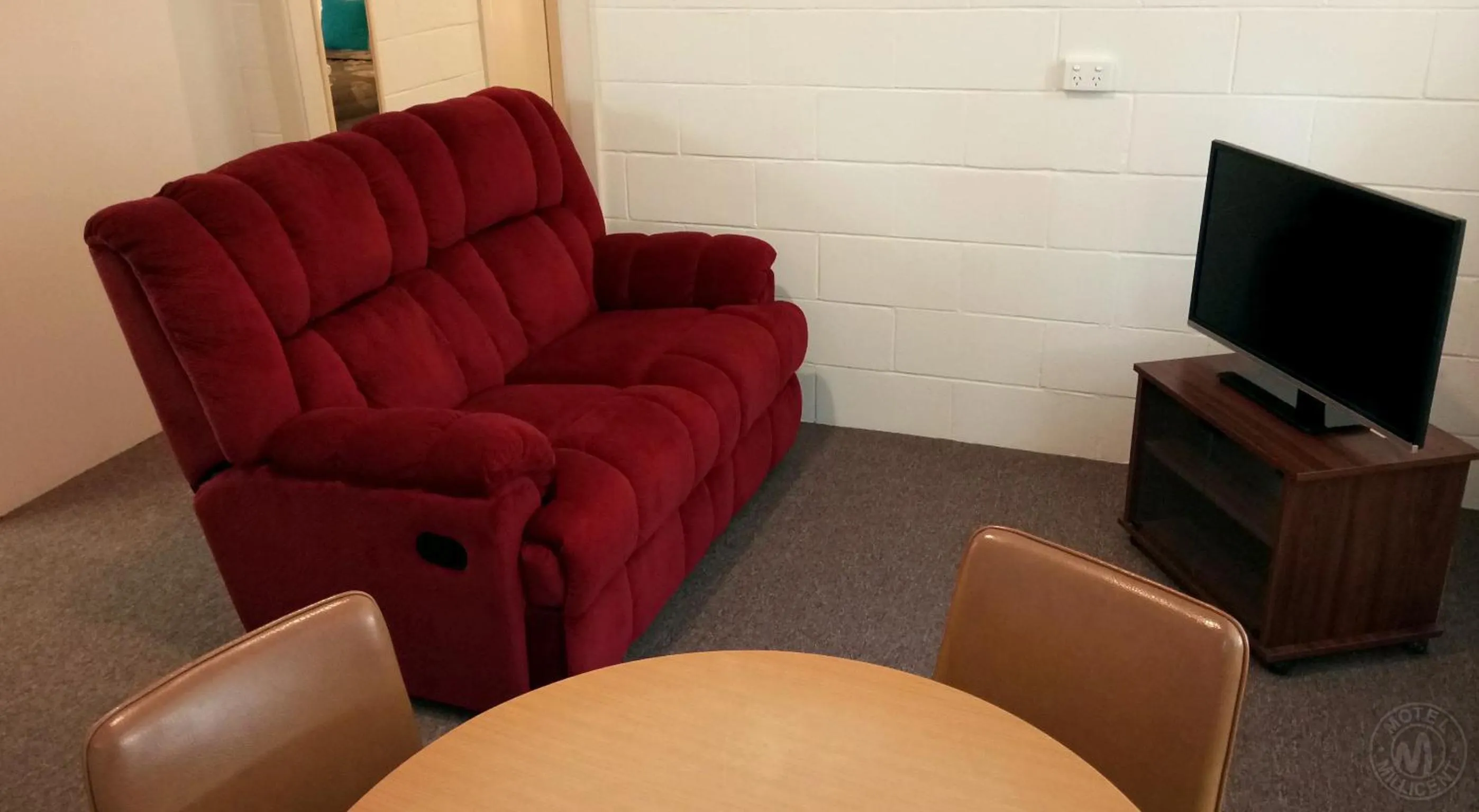 TV and multimedia in Millicent Motel