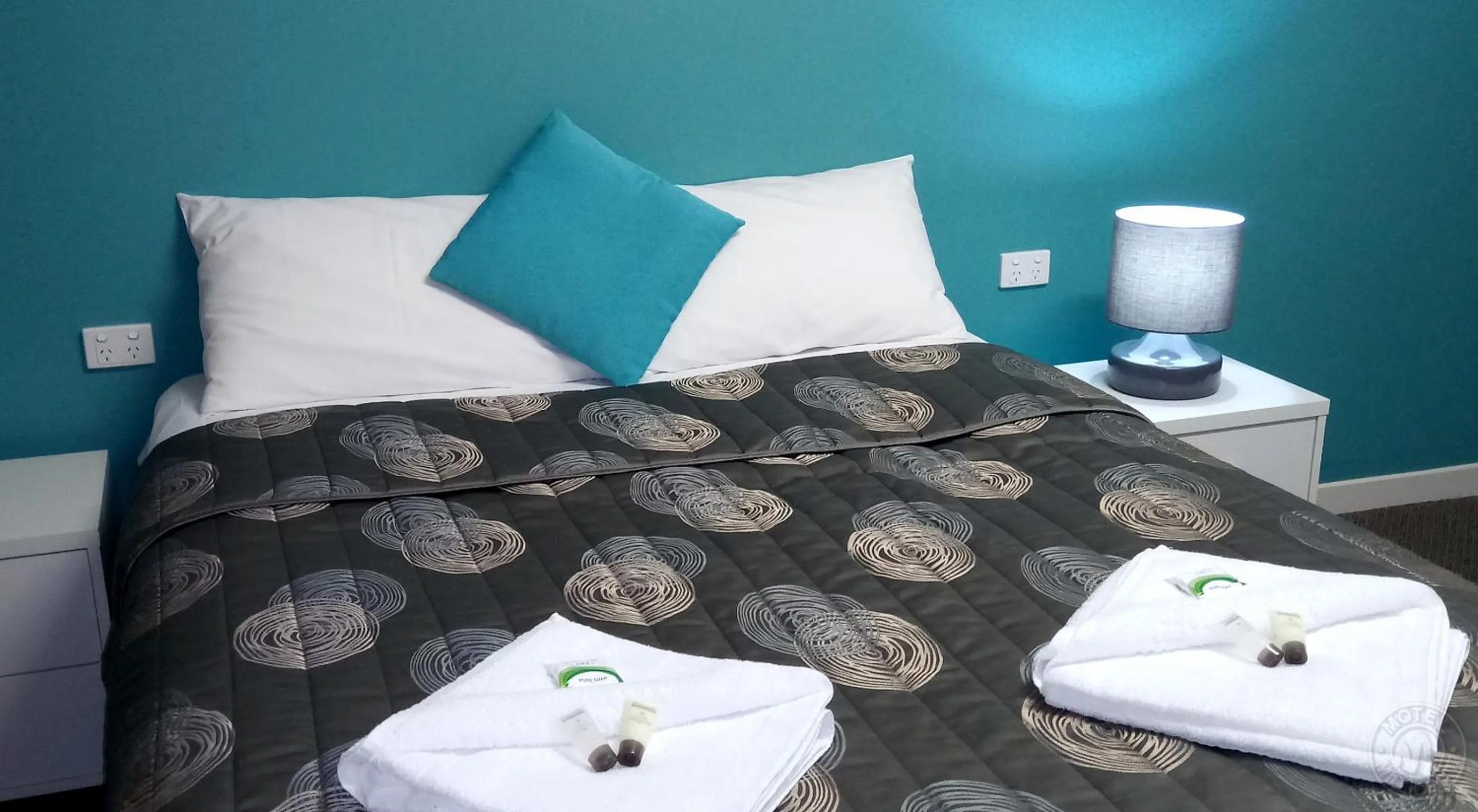 Bedroom, Bed in Millicent Motel