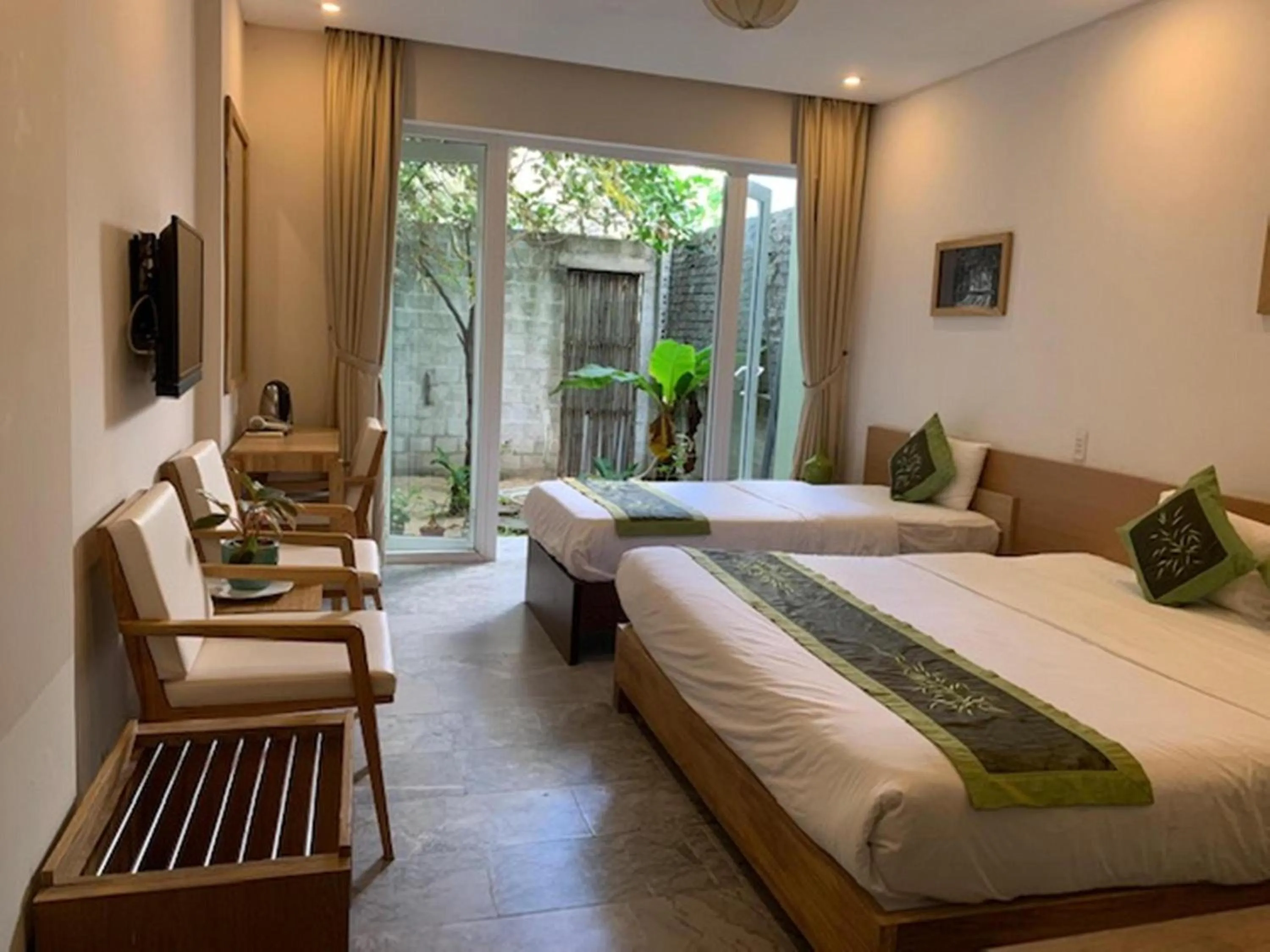 Garden view, Bed in Jolie Villa Hoi An