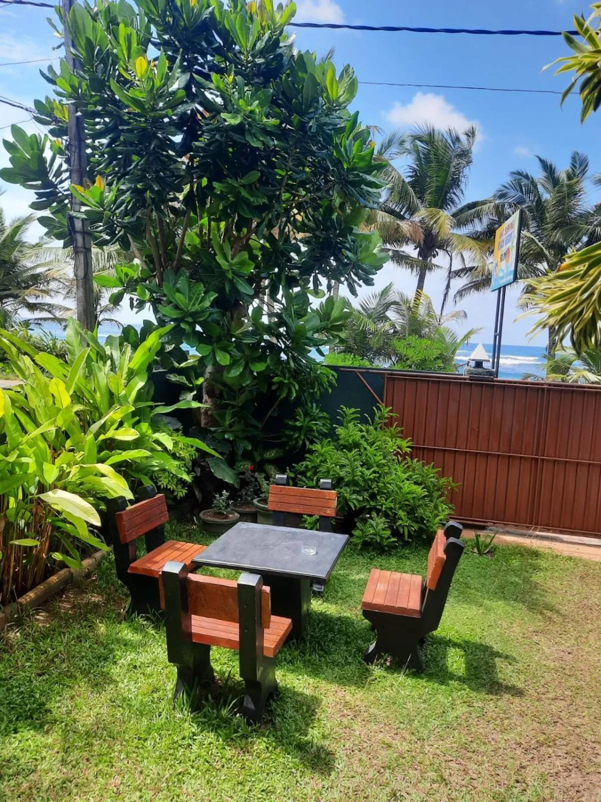 White Surfing Beach Resort