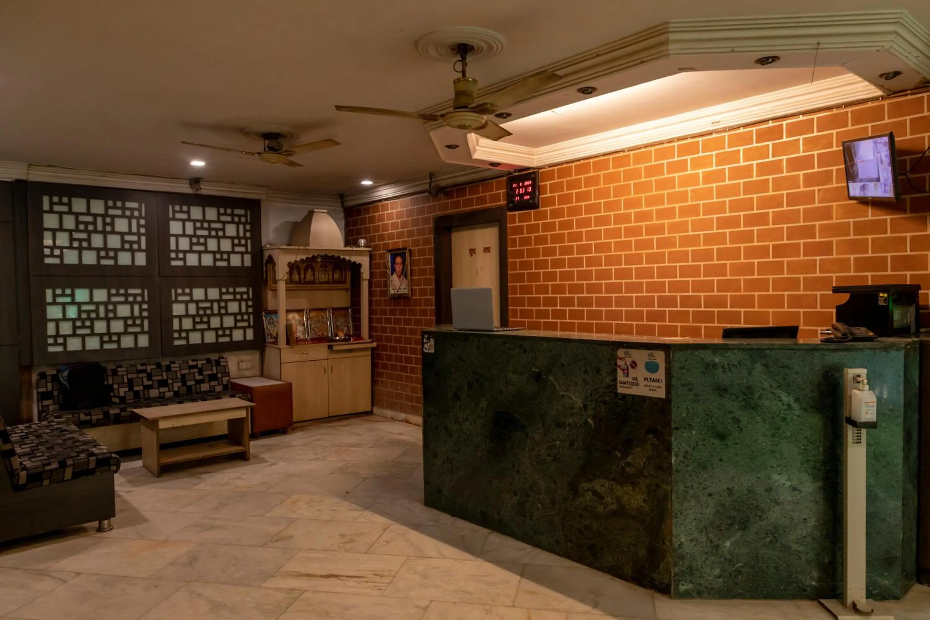Lobby or reception in Adarsh Palace Hotel Near Bhopal Railway Station and Nadra Bus Stand Bhopal