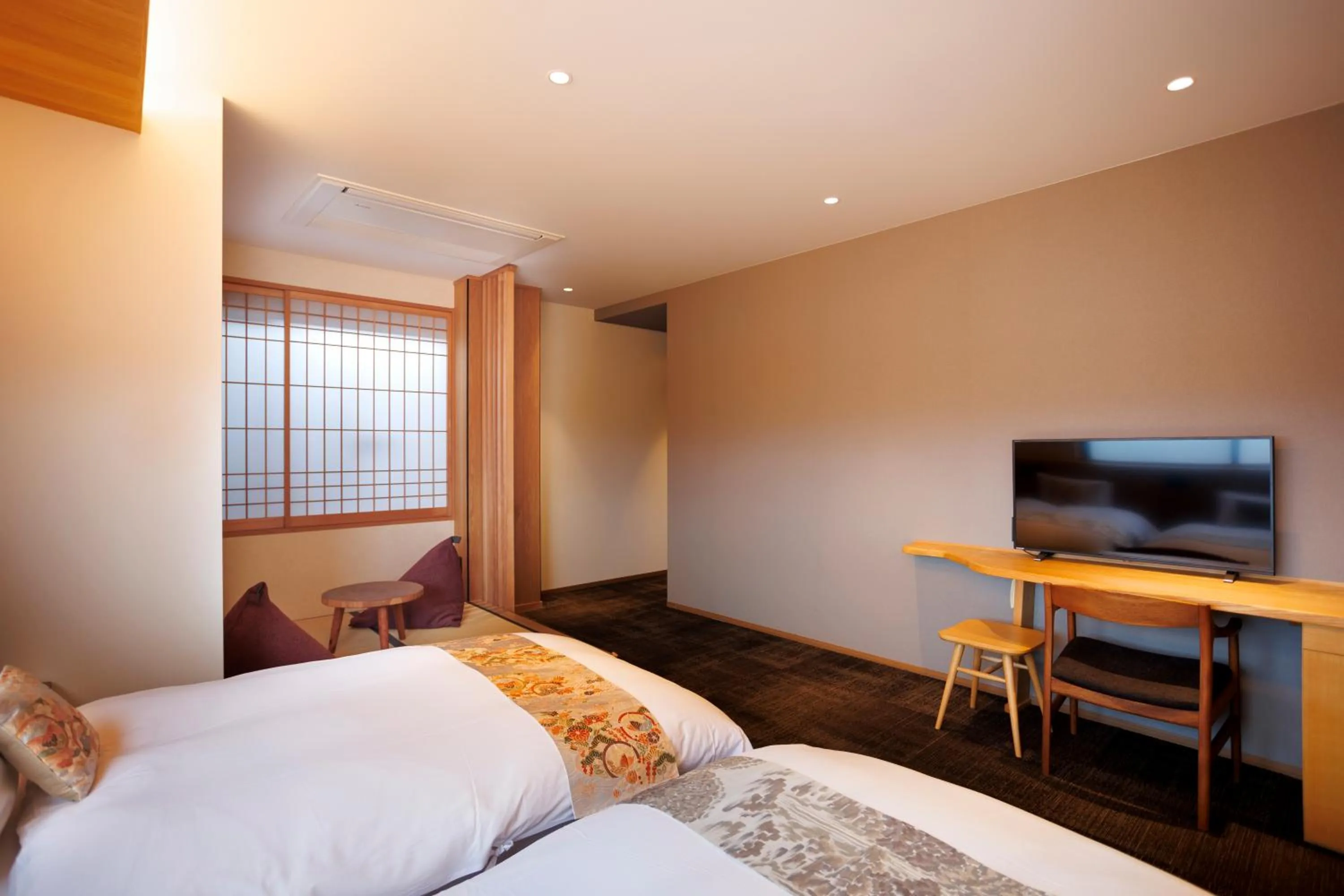 Bedroom, Bed in Hotel Ethnography Kiyomizu Gojo