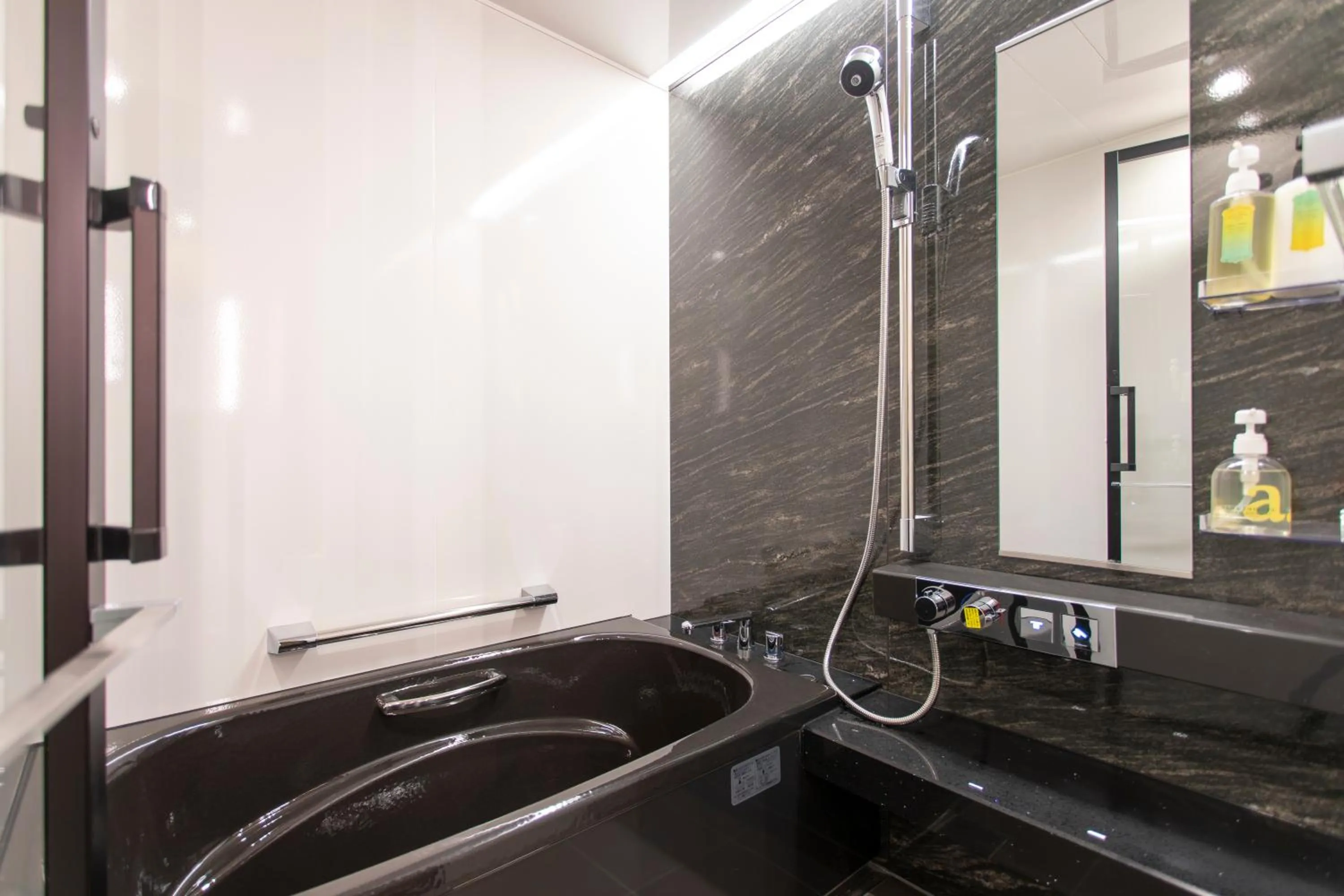 Bathroom in Hotel Ethnography Kiyomizu Gojo