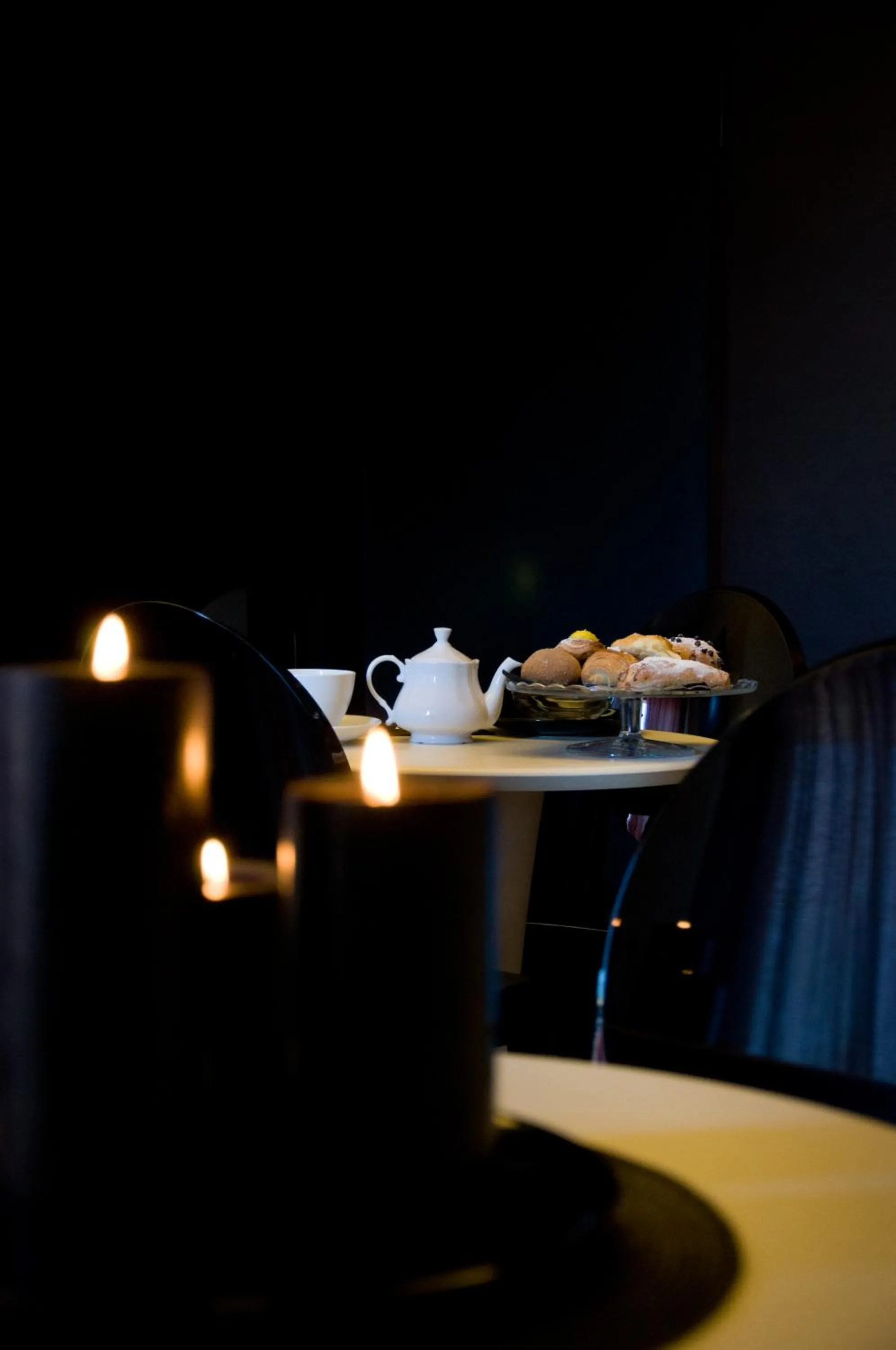 Decorative detail in Eh13 Luxury Accommodation