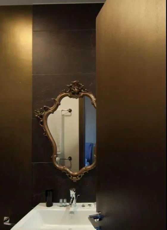 Bathroom in Eh13 Luxury Accommodation