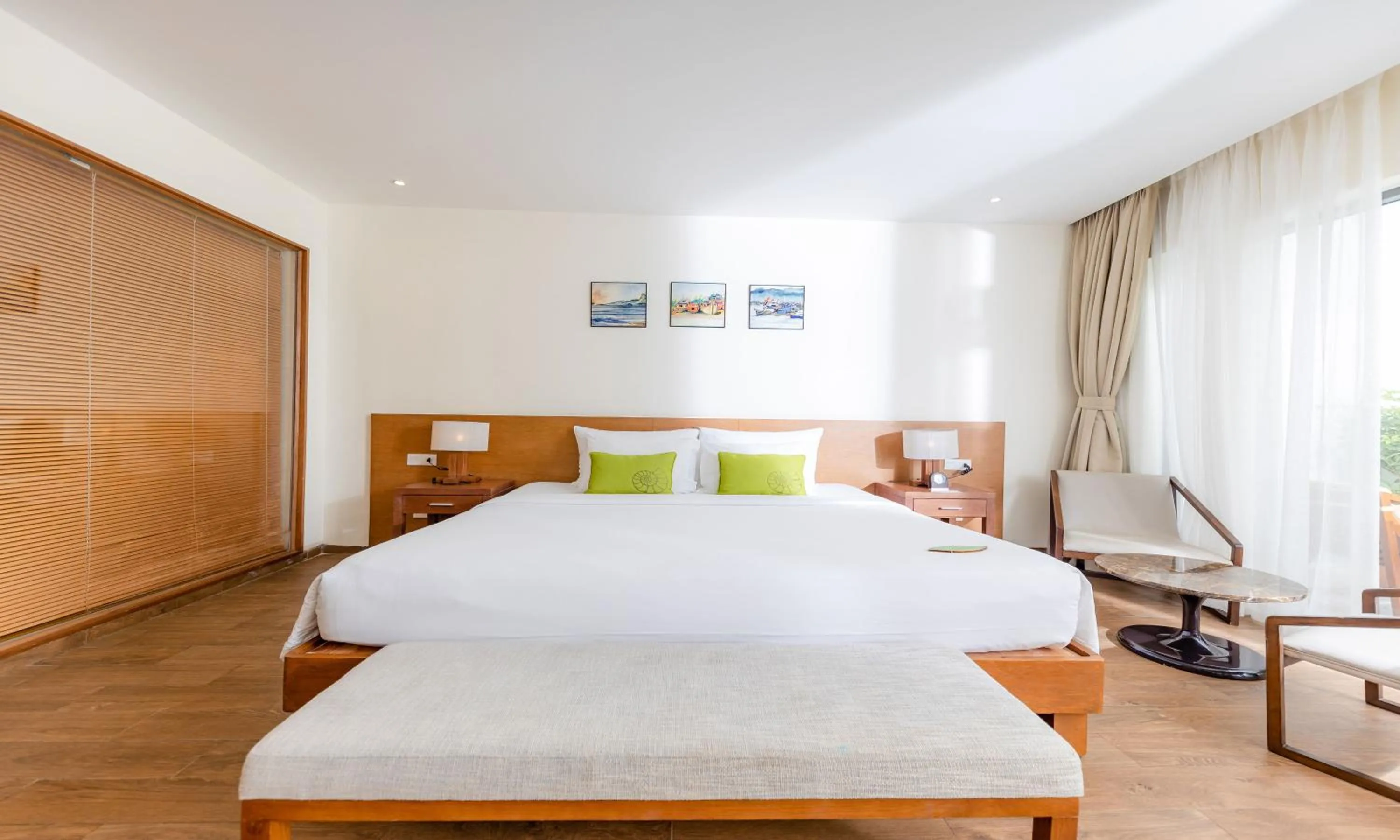Bed in Cam Ranh Riviera Beach Resort & Spa