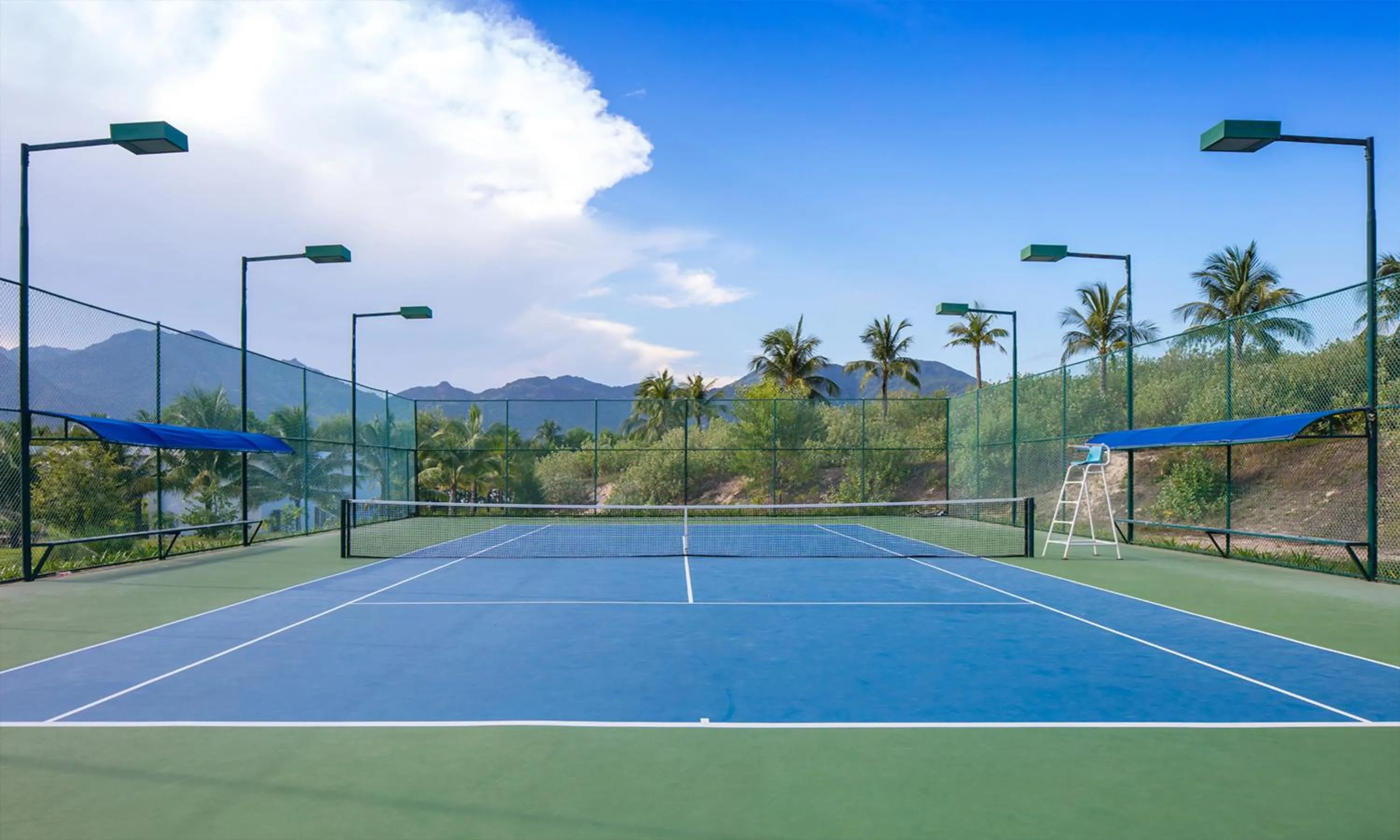 Tennis court in Cam Ranh Riviera Beach Resort & Spa