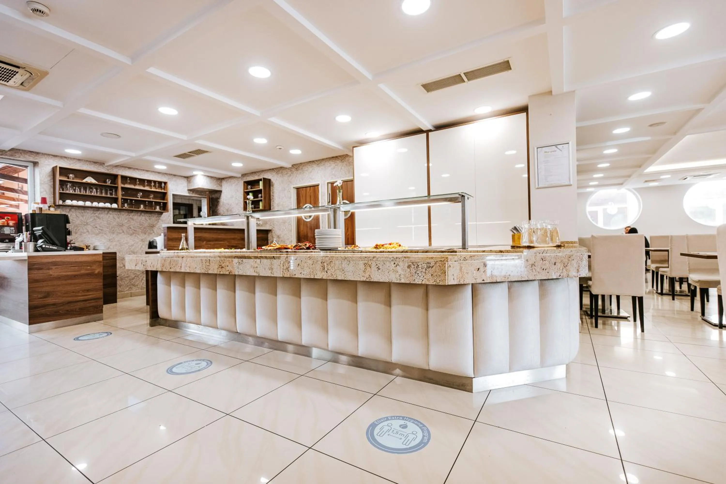 Restaurant/places to eat in Elixír Medical Wellness Hotel