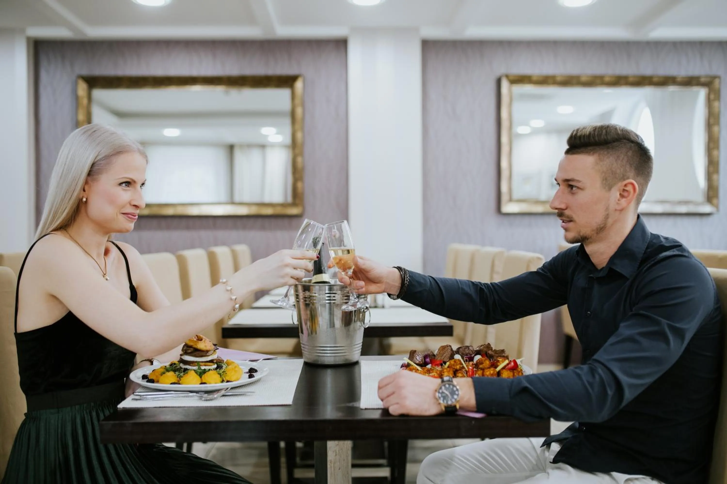 Restaurant/places to eat in Elixír Medical Wellness Hotel