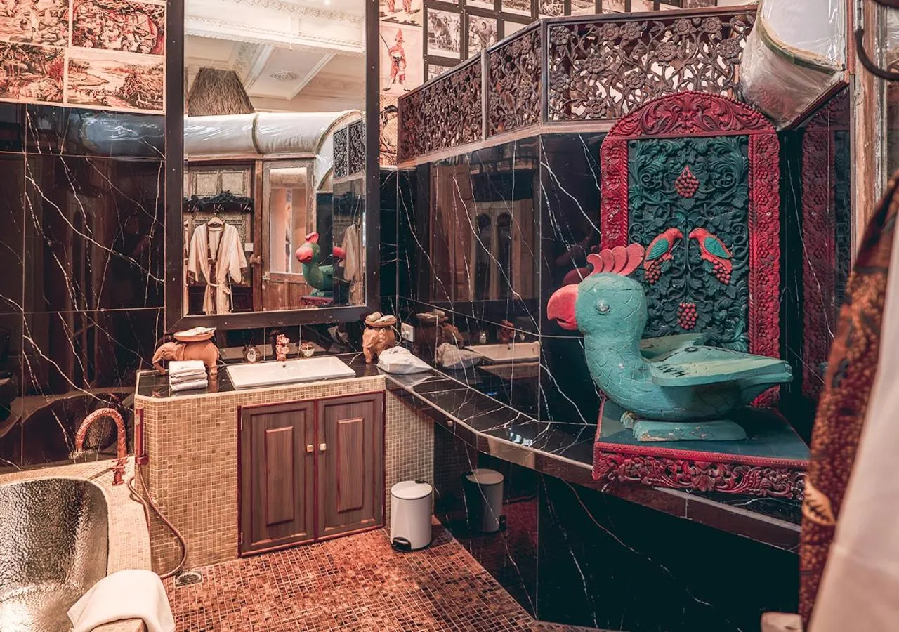 Bathroom in House of Tugu, Old Town Jakarta