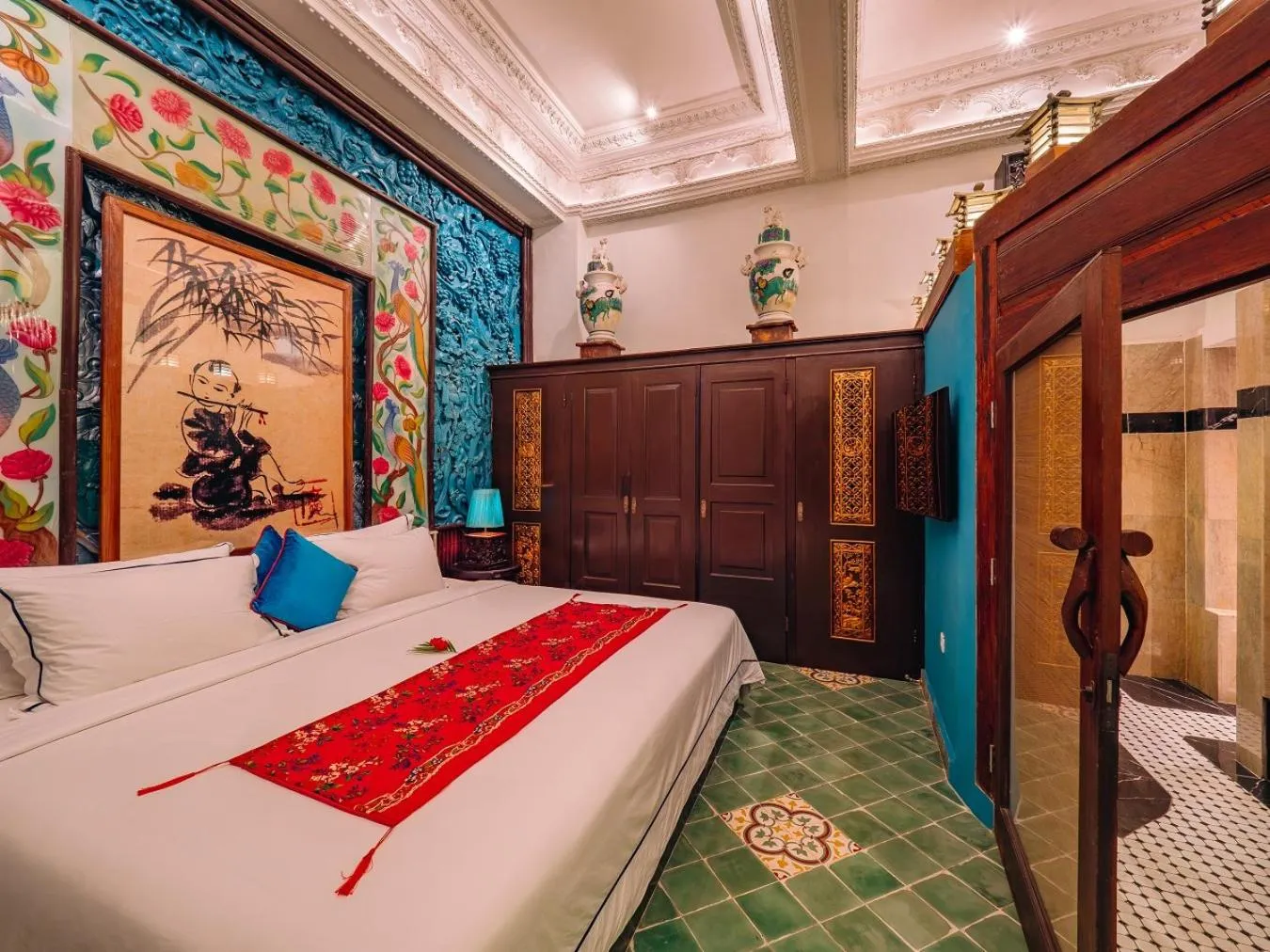 Bed in House of Tugu, Old Town Jakarta