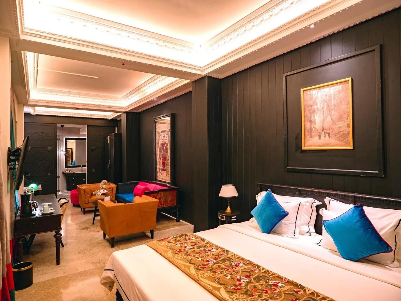 Bedroom, Bed in House of Tugu, Old Town Jakarta