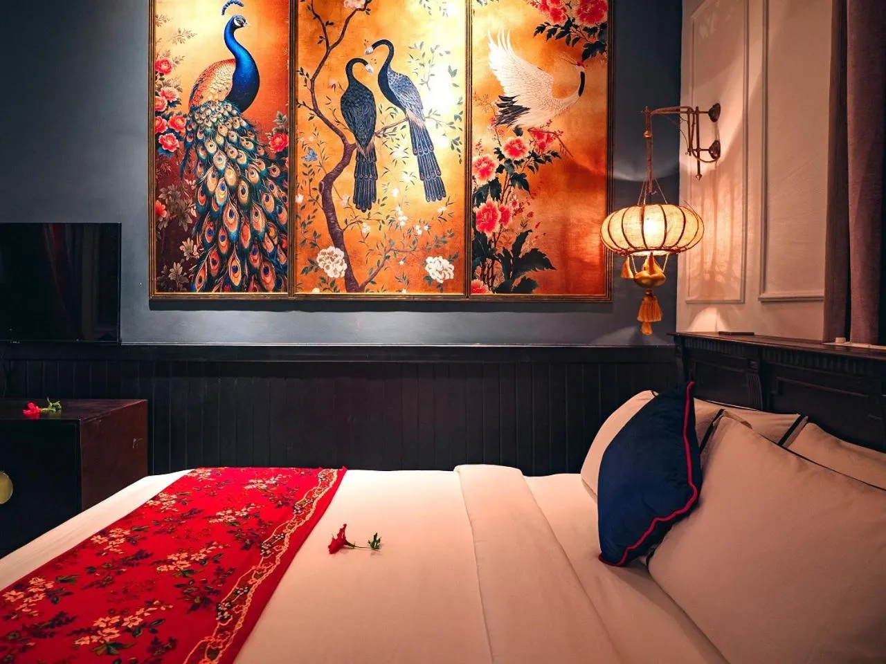 Bed in House of Tugu, Old Town Jakarta