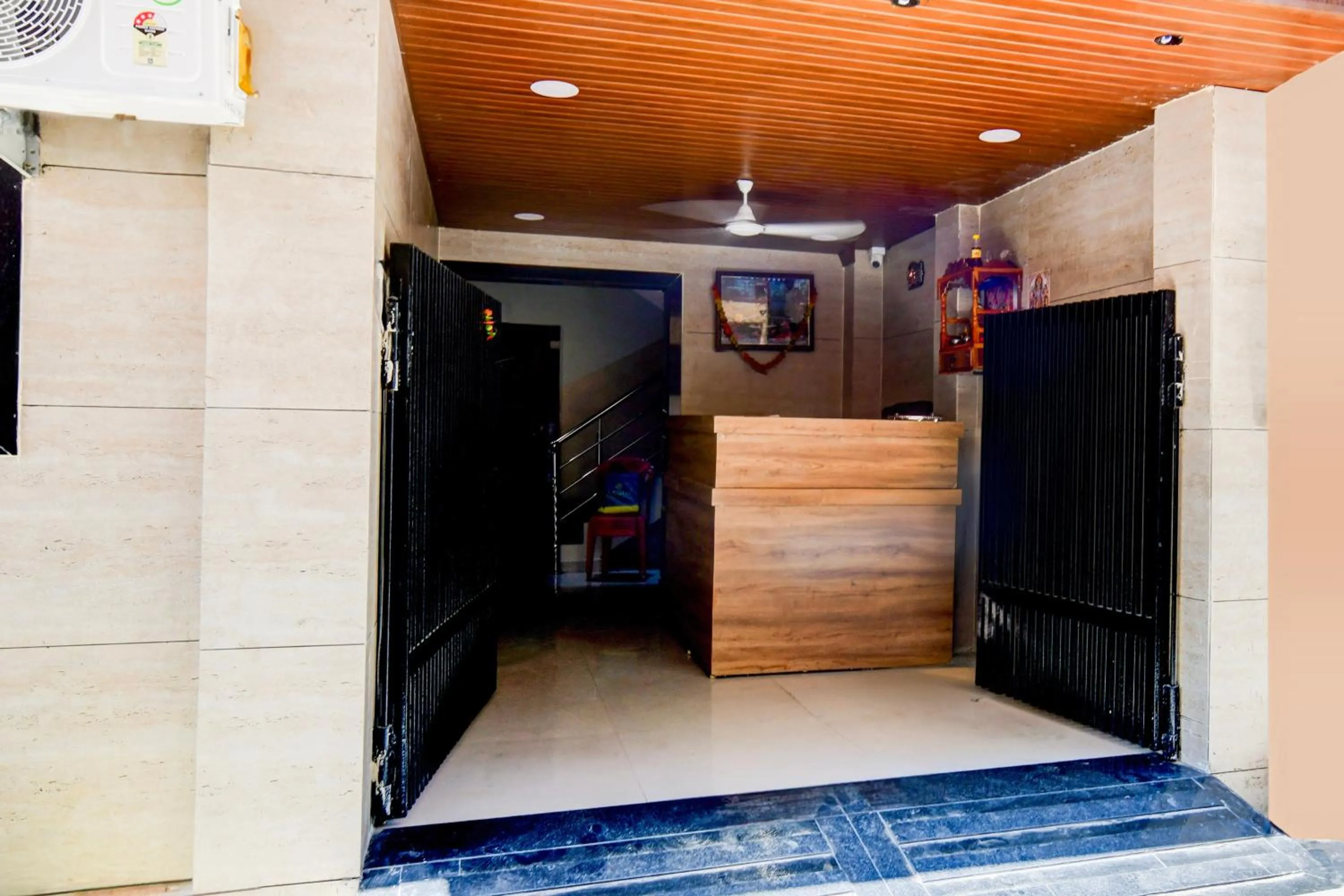 Facade/entrance in Hotel O D.V Near Medanta Hospital Indore