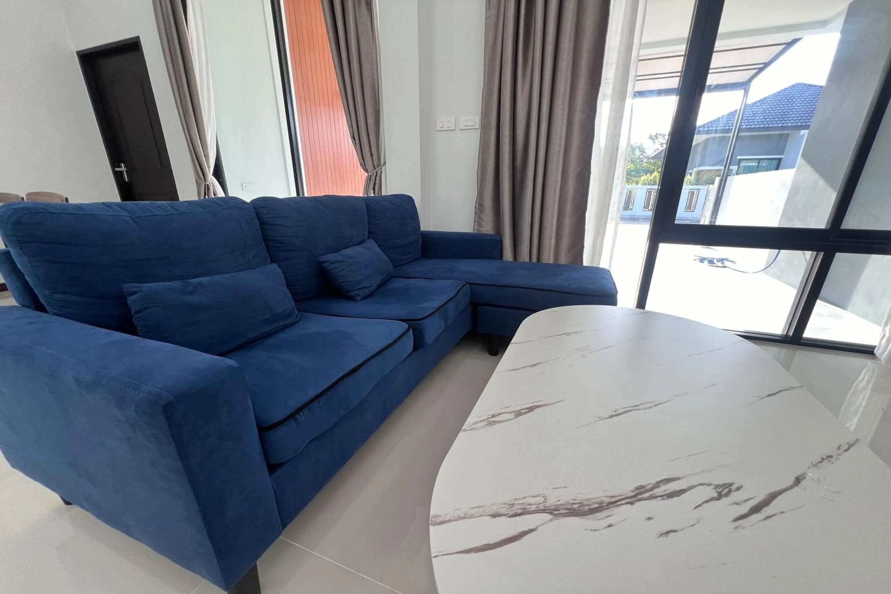 Living room in POOMe House