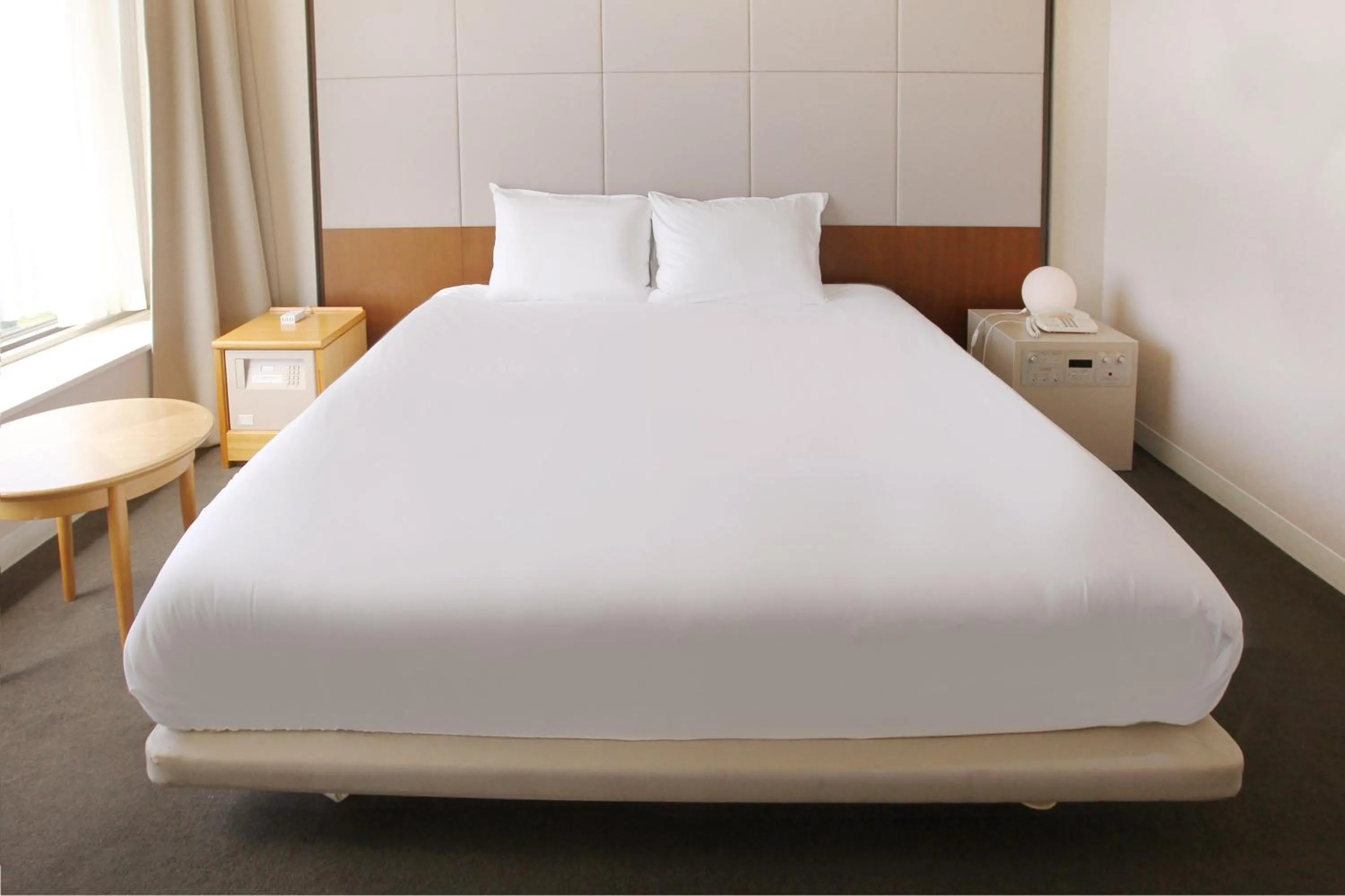 Bed in Rockwood Hotel & Spa