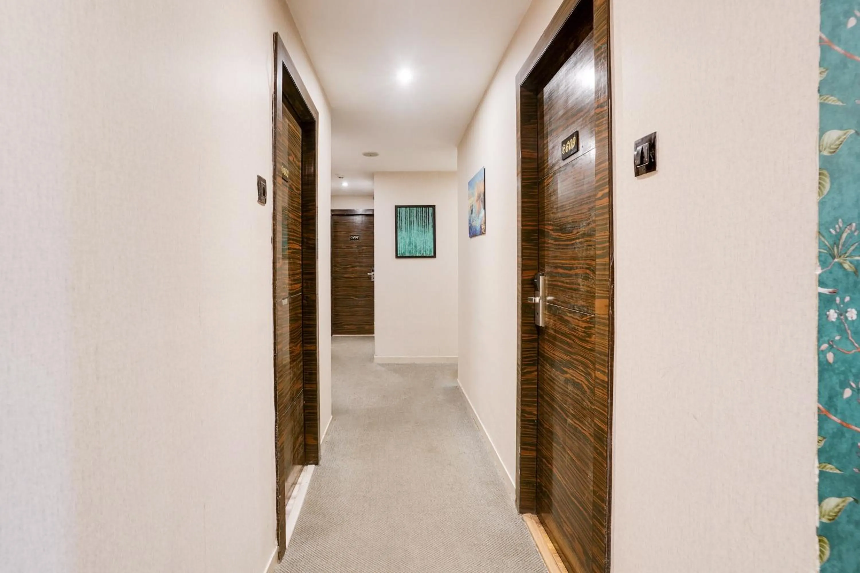 Lobby or reception in Super Collection O Andheri Near Western Express Highway