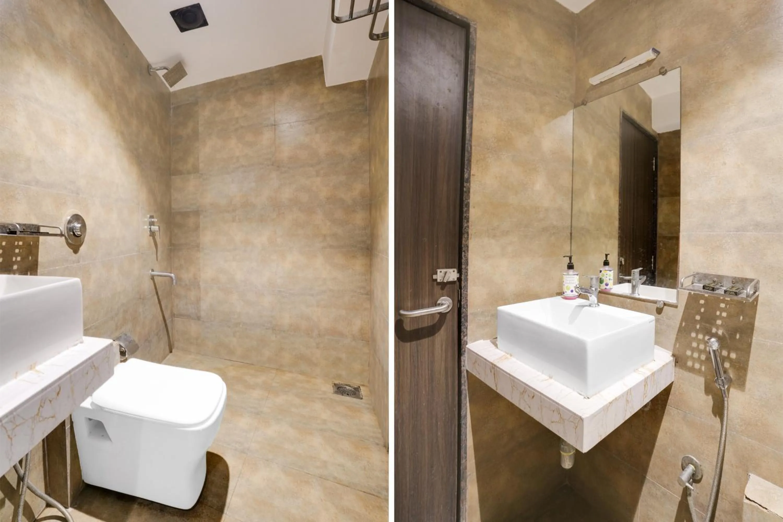 Bathroom in Super Collection O Andheri Near Western Express Highway