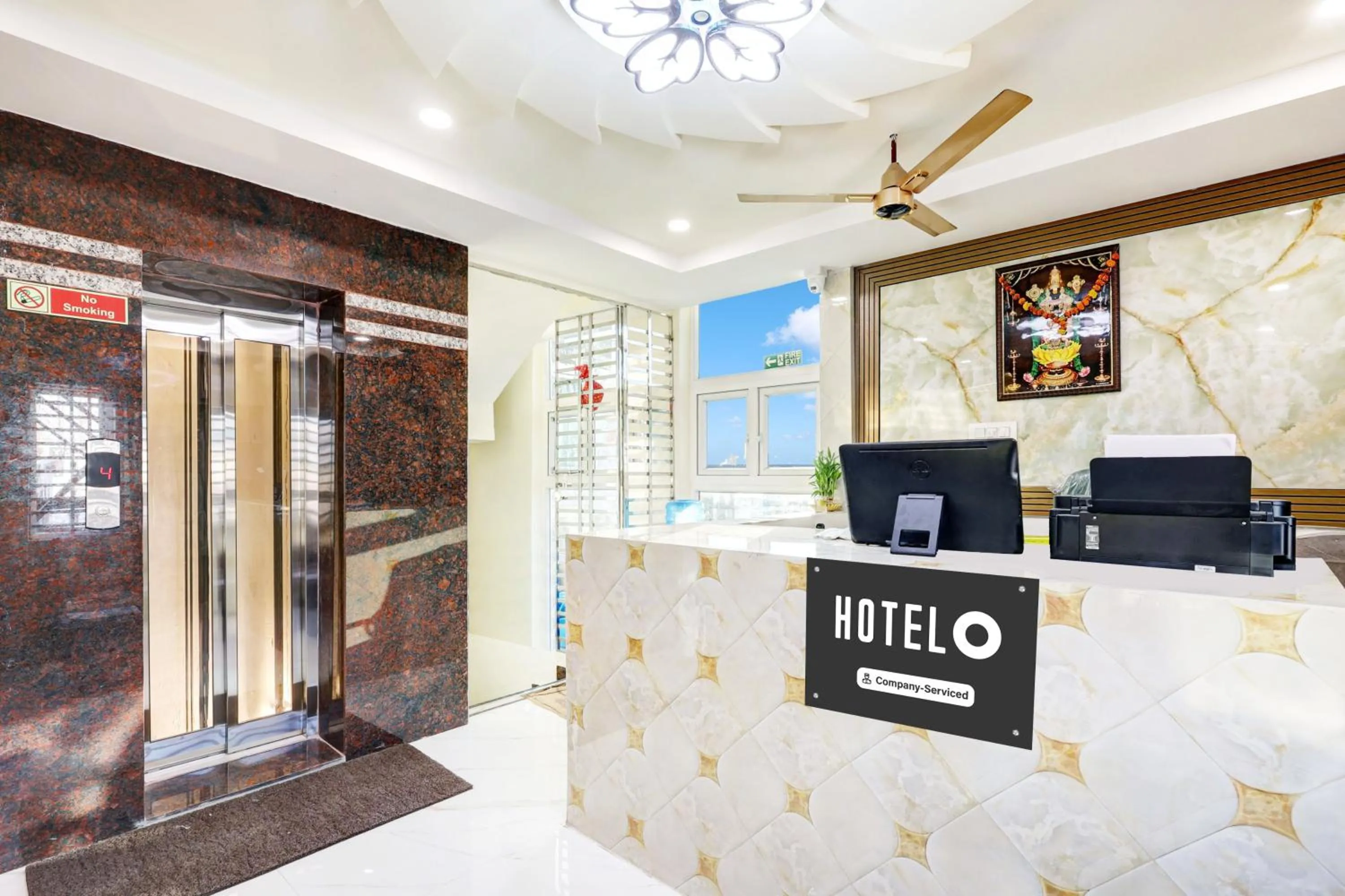 Lobby or reception in Super Hotel O Vizianagaram Near Railway Station