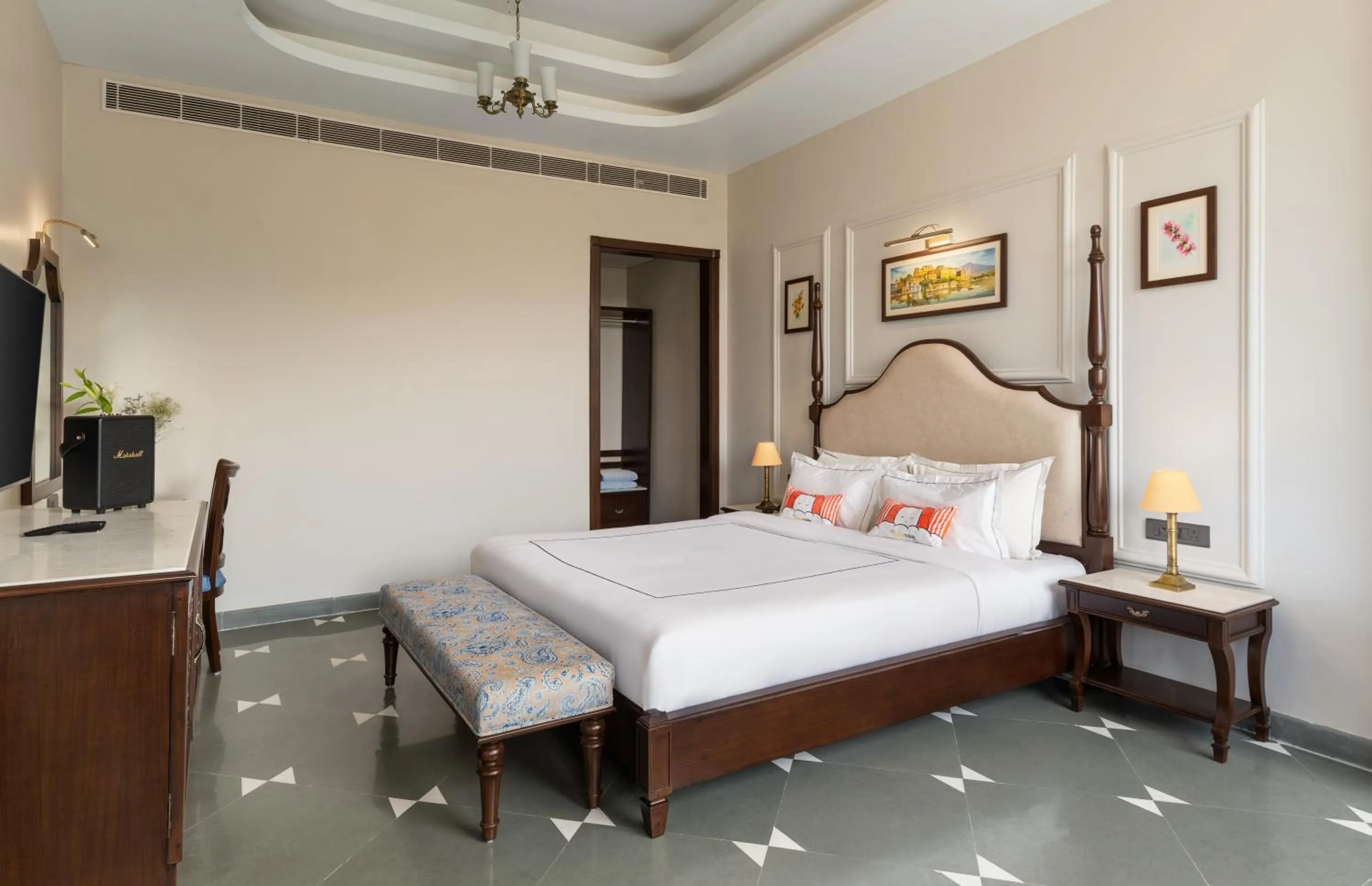 Bed in The Hills collective with private plunge pool My Downtown Hotel