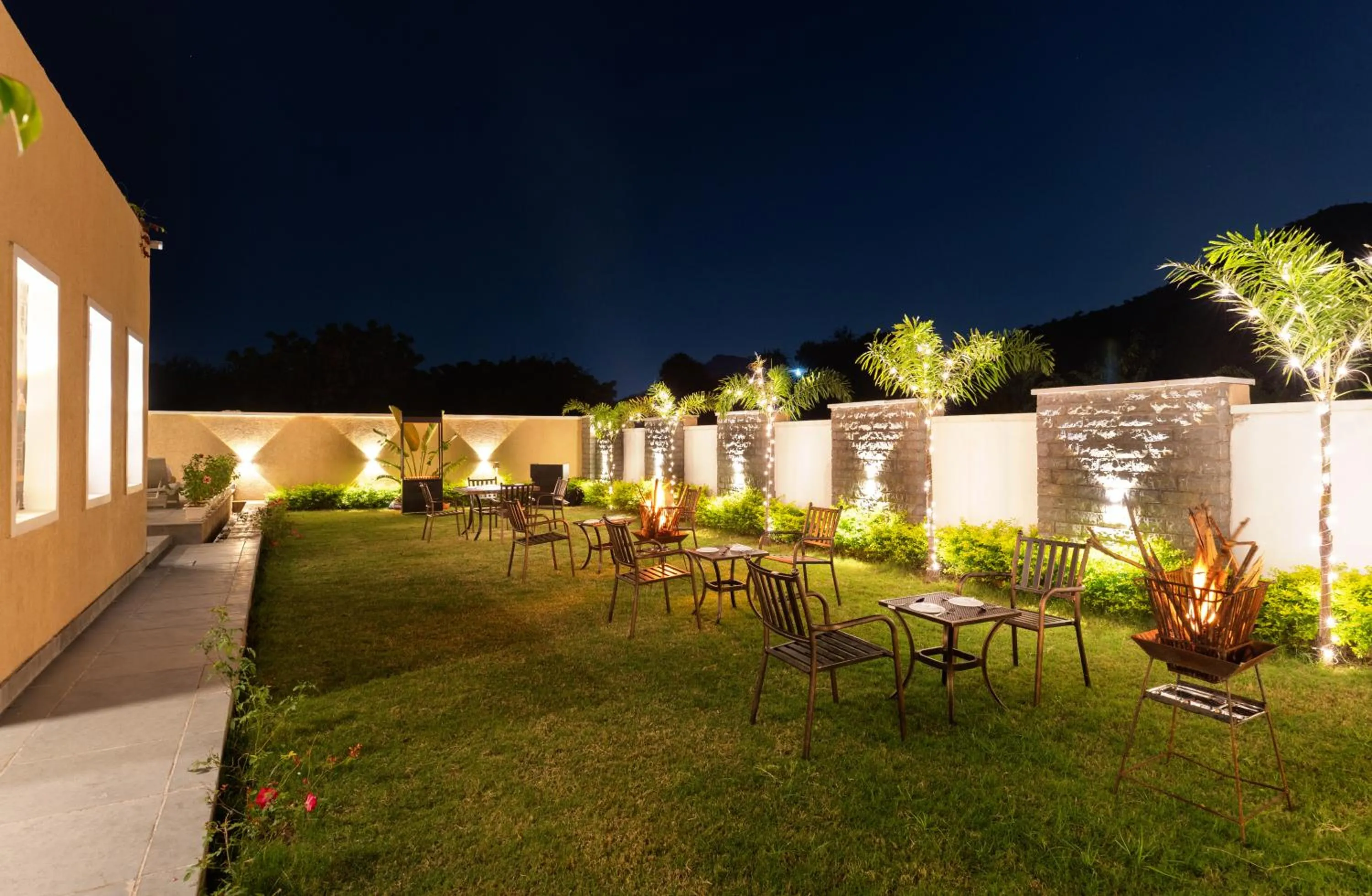 Garden in The Hills collective with private plunge pool My Downtown Hotel