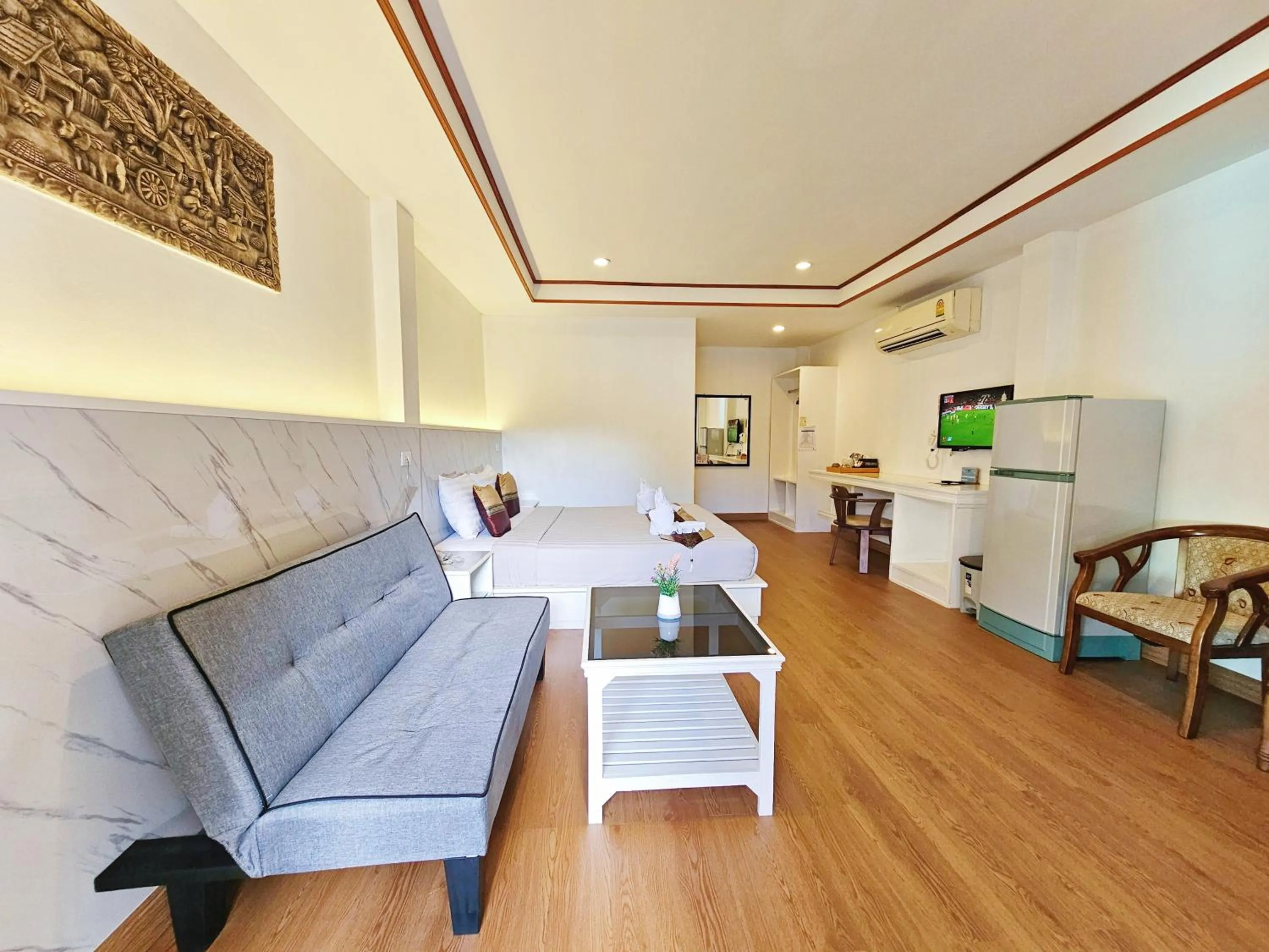 TV and multimedia in Phaithong Sotel Resort