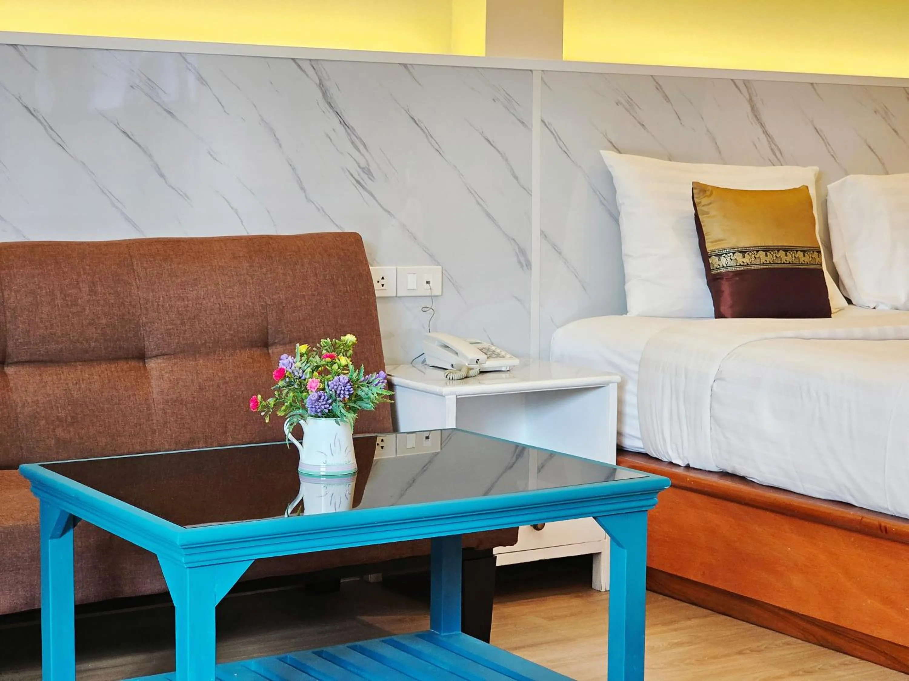 Seating area, Bed in Phaithong Sotel Resort