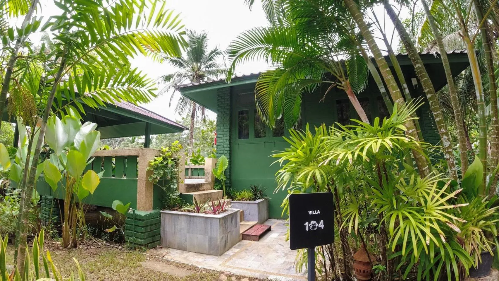Garden in Blu Monkey Pooltara Krabi Hotel & Villas Pet Friendly