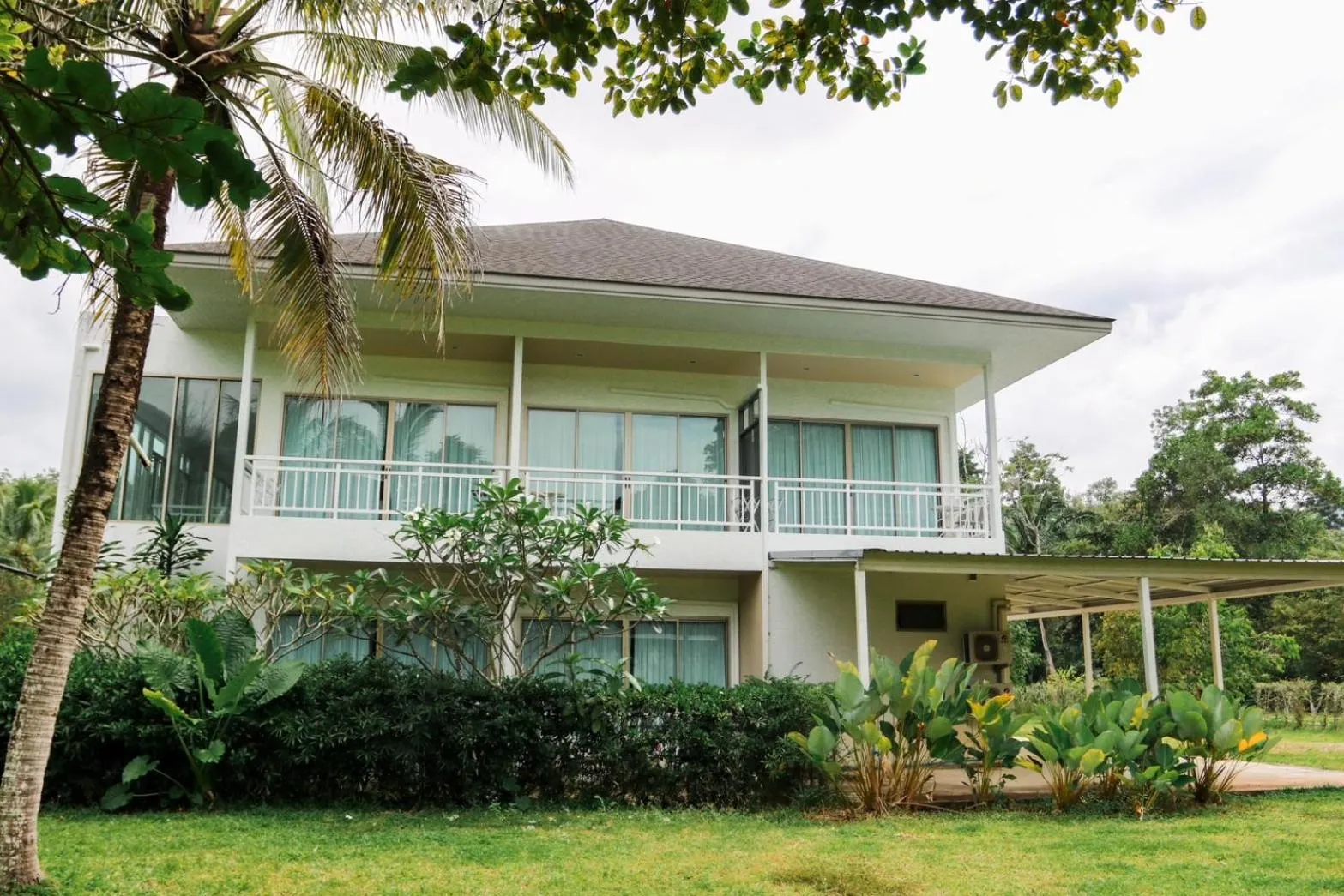 Property building in Blu Monkey Pooltara Krabi Hotel & Villas Pet Friendly